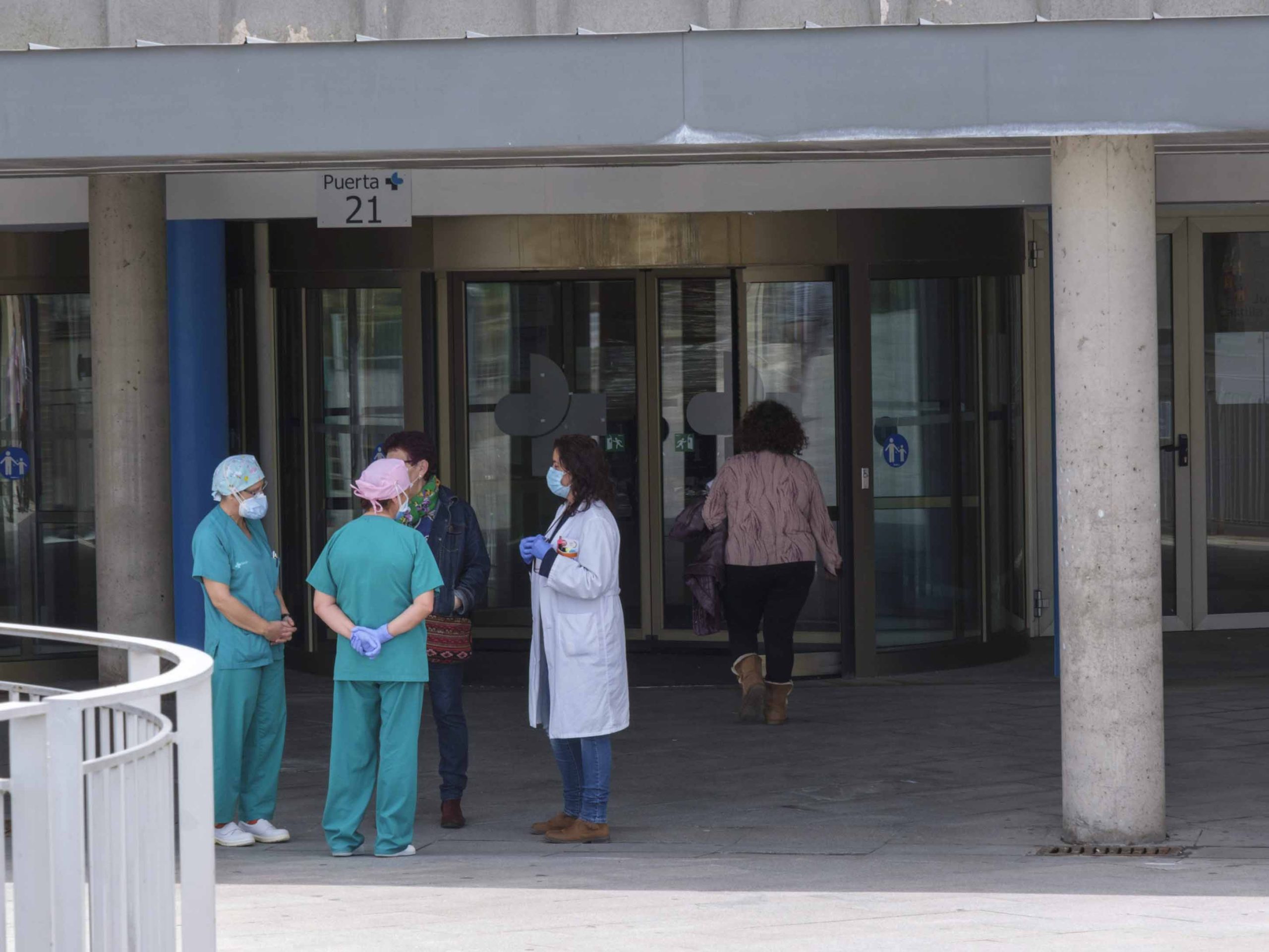 Entrada del Hospital General de Segovia.