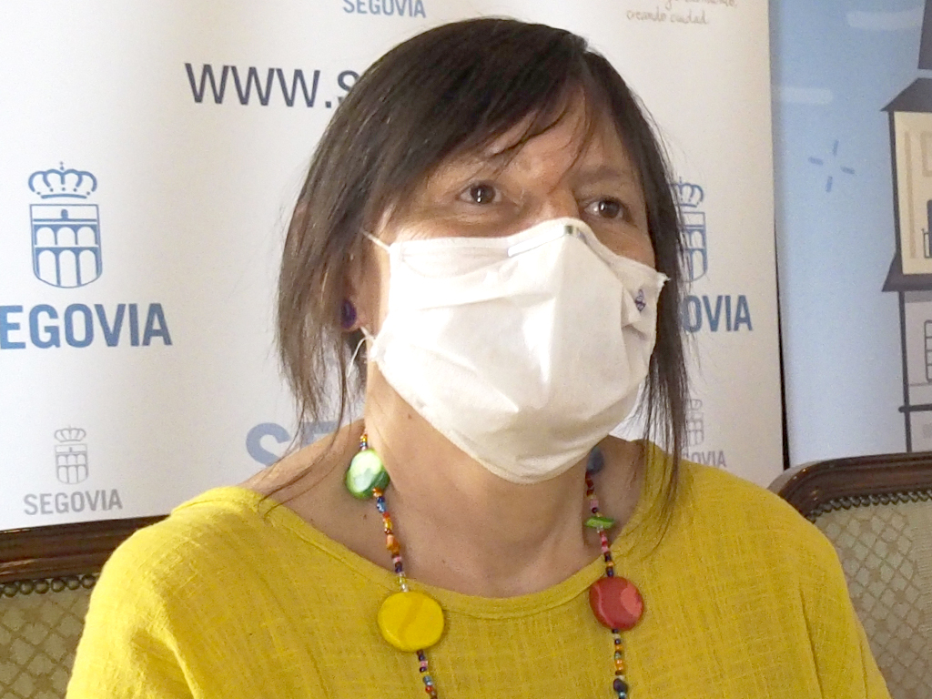 La concejala de Cultura, Gina Aguiar. / Kamarero