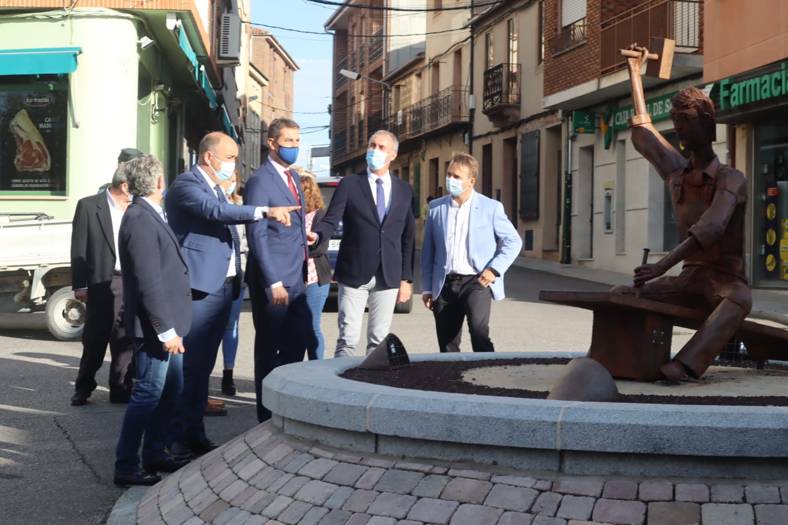 La consejería de la Presidencia movilizará más de 6 millones en la provincia de Segovia 1 El consejero de Presidencia de la Junta, Ángel Ibáñez, en su visita a Cantalejo. / EL ADELANTADO