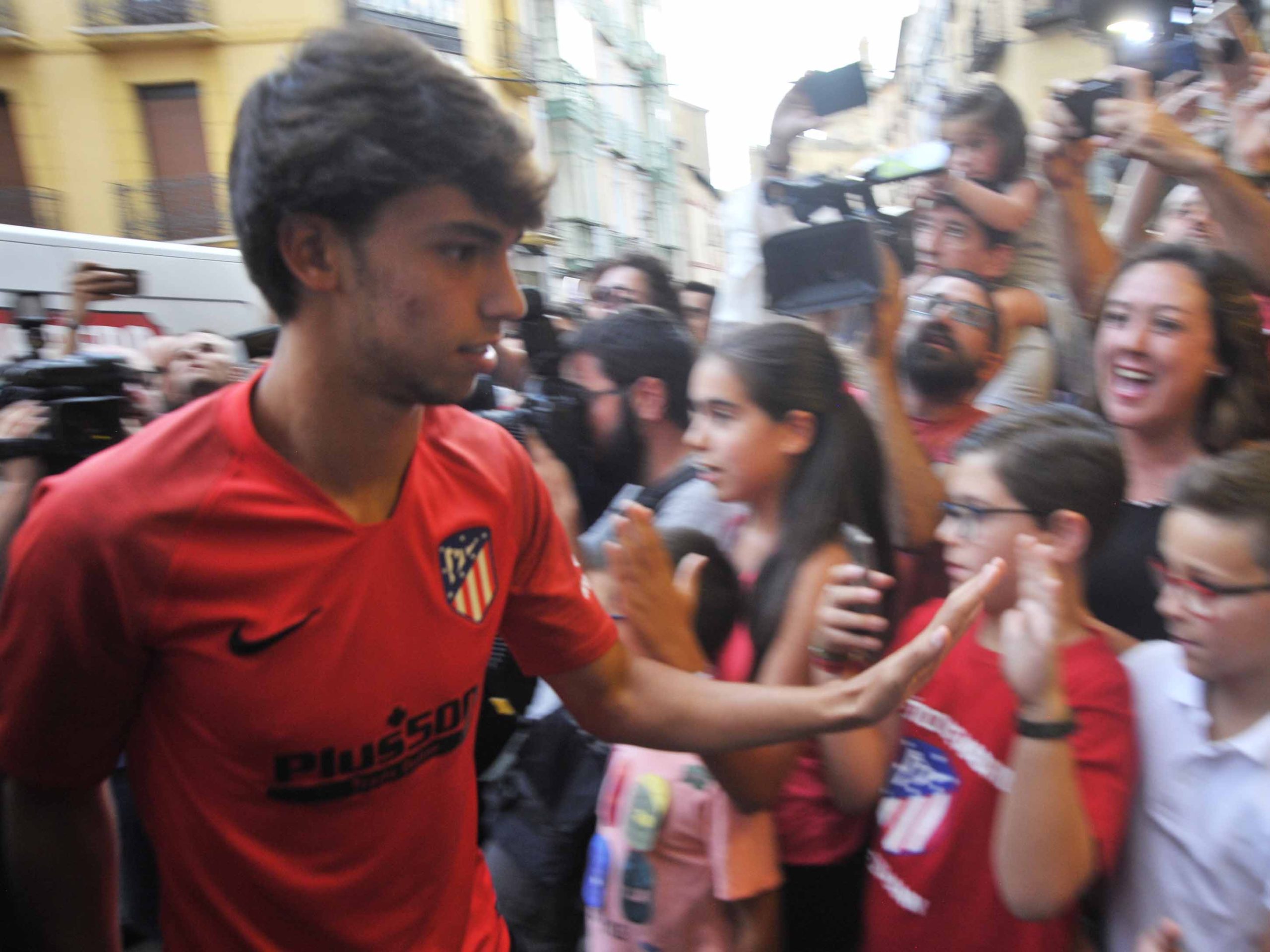 Joao Félix, en la visita a Segovia la pasada pretemporada. / KAMARERO