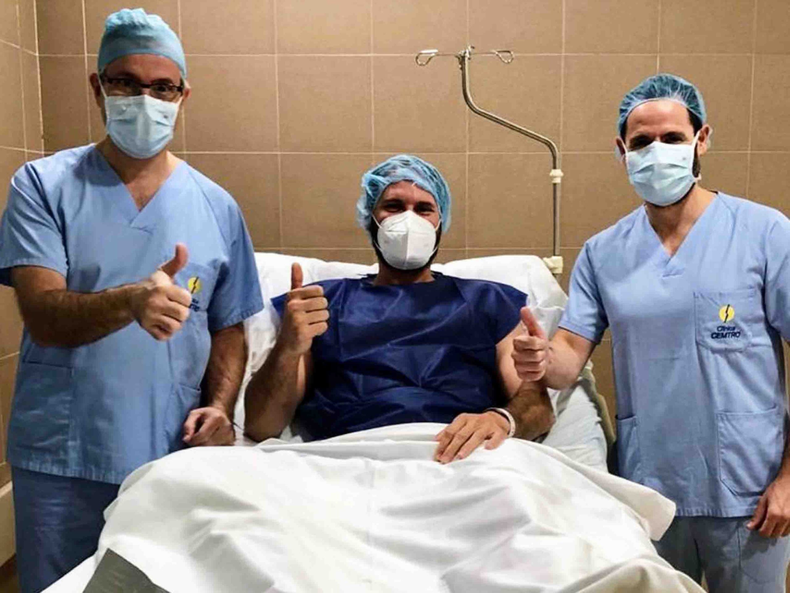 Adrián Rosales, intervenido del menisco de forma favorable 1 El jugador del Balonmano Nava Adrián Rosales, intervenido del menisco. / BM NAVA