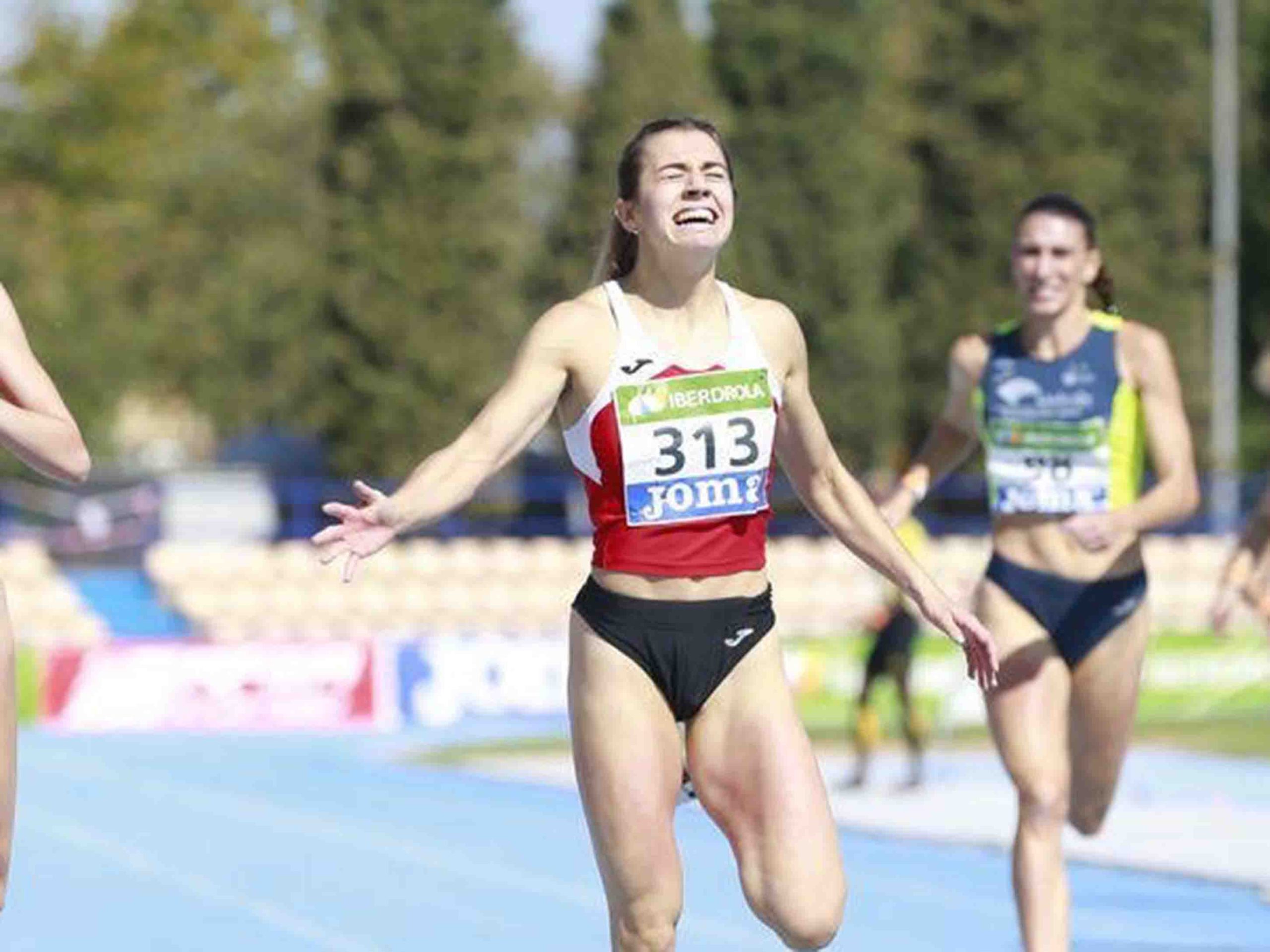 La atleta cuellarana Ángela García. / RFEA - MIGUÉLEZ TEAM
