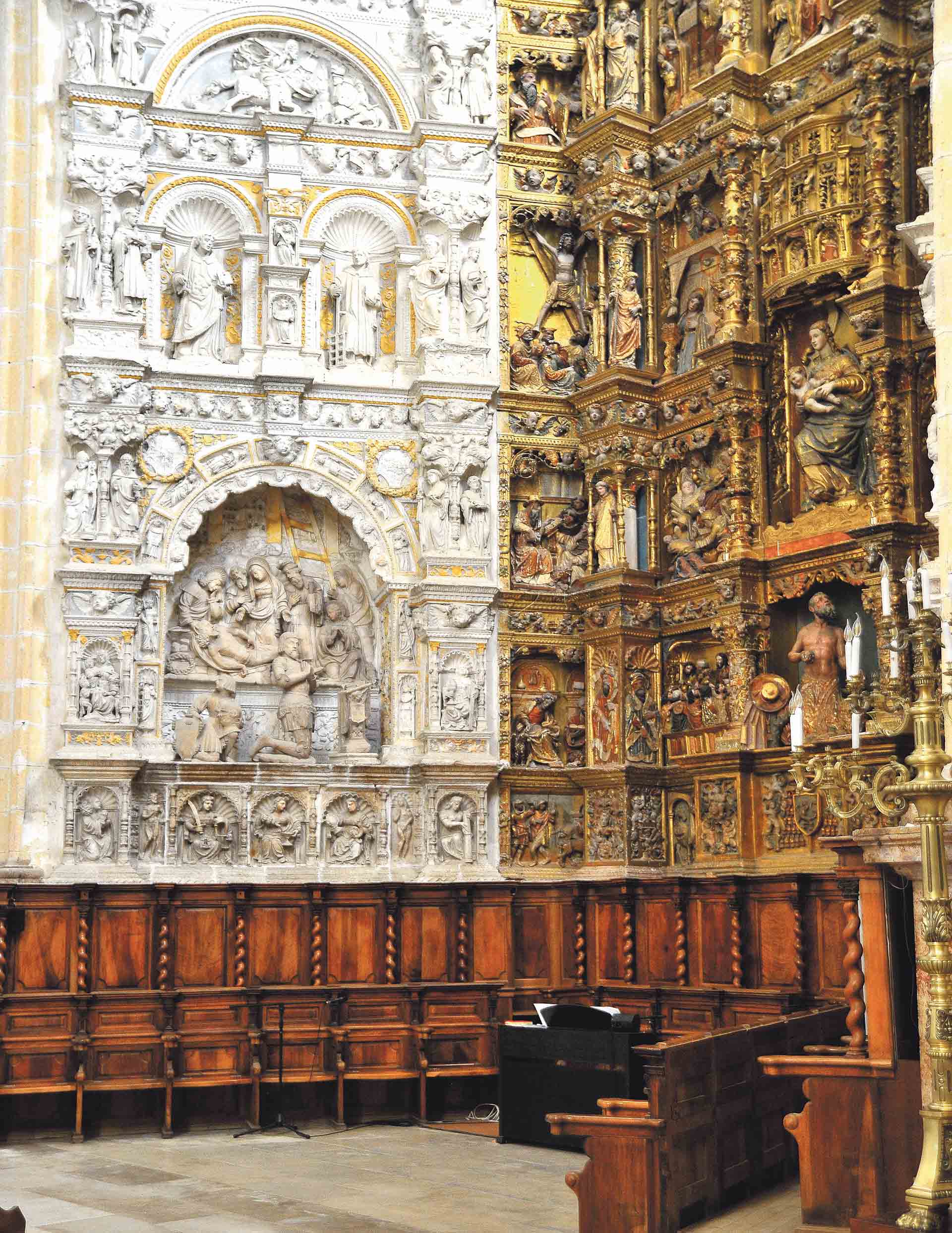 En la foto parte del retablo del cenotafio de Juan de Villena. / E.A.