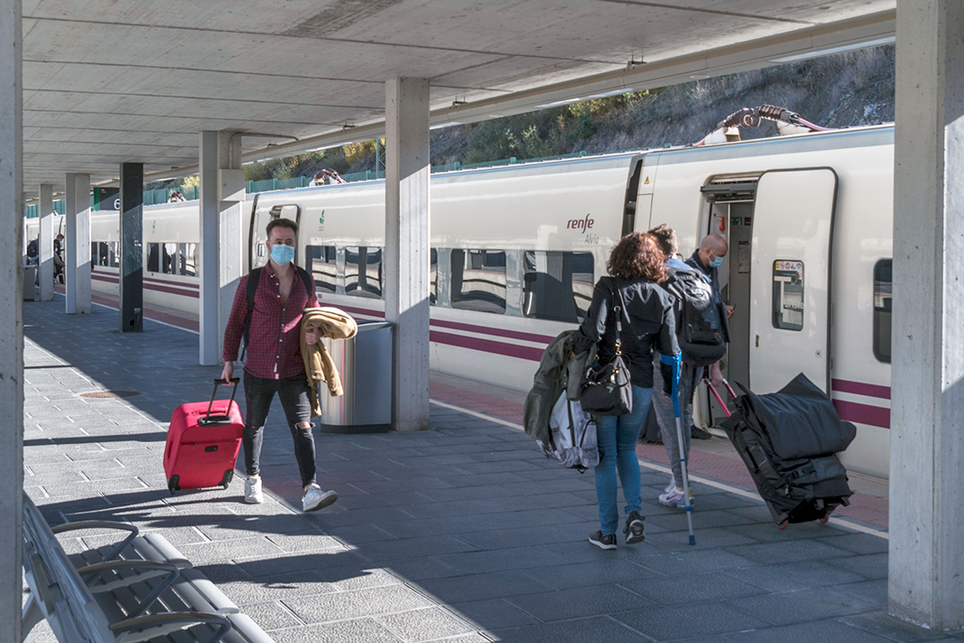 La estación de AVE de Segovia mostraba una imagen de tranquilidad. / KAMARERO