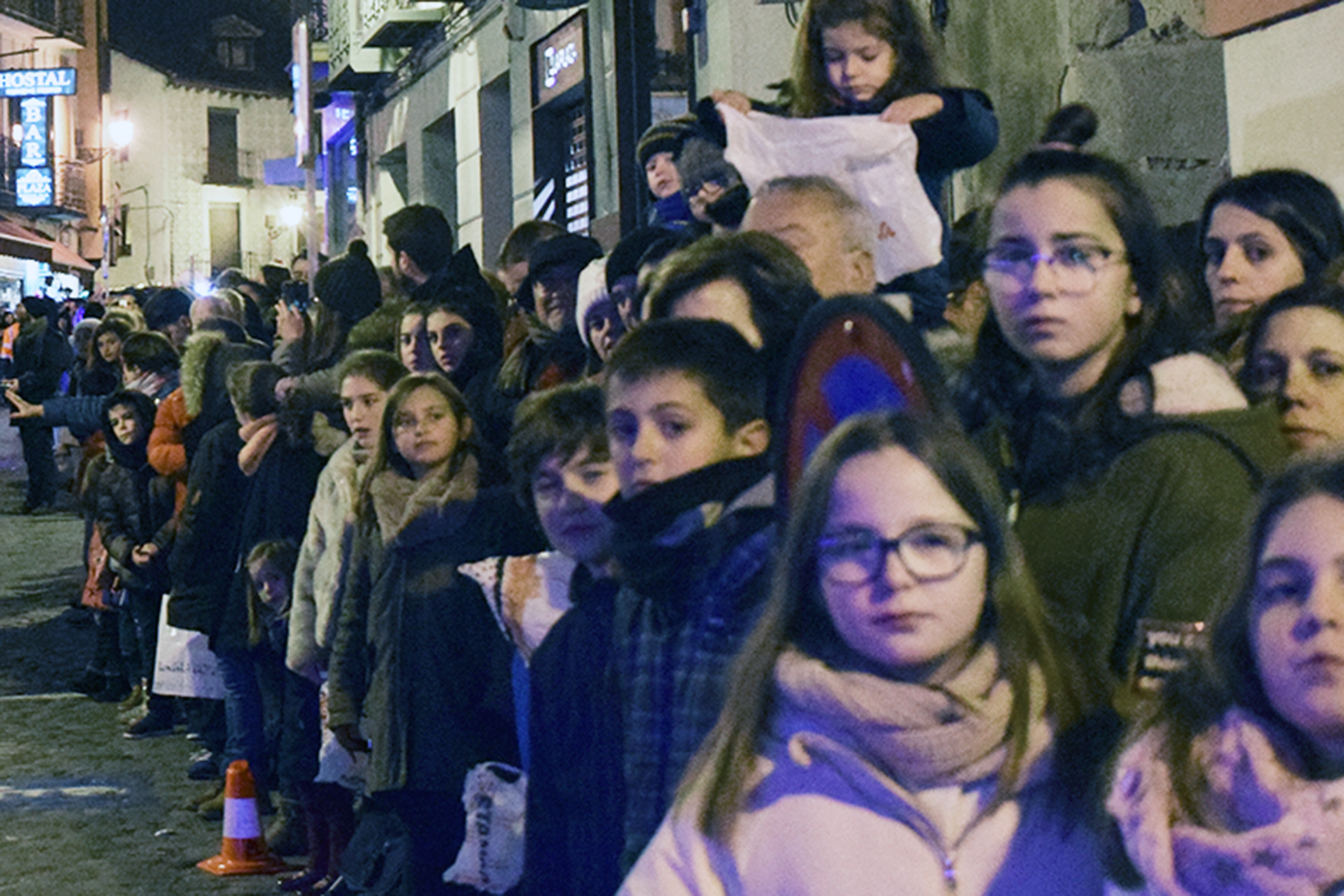 Imagen típica de la víspera del día de Reyes en la capital segoviana. / Rocío Pardos