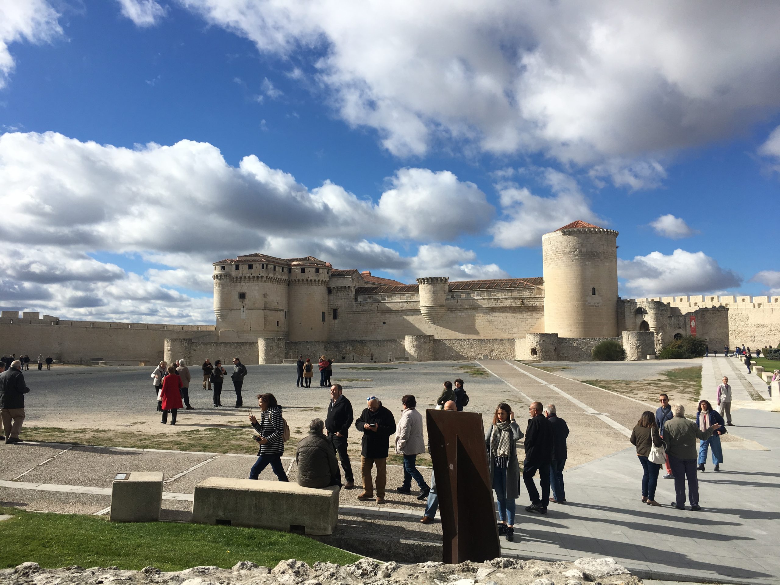 1 castillo cuellar scaled