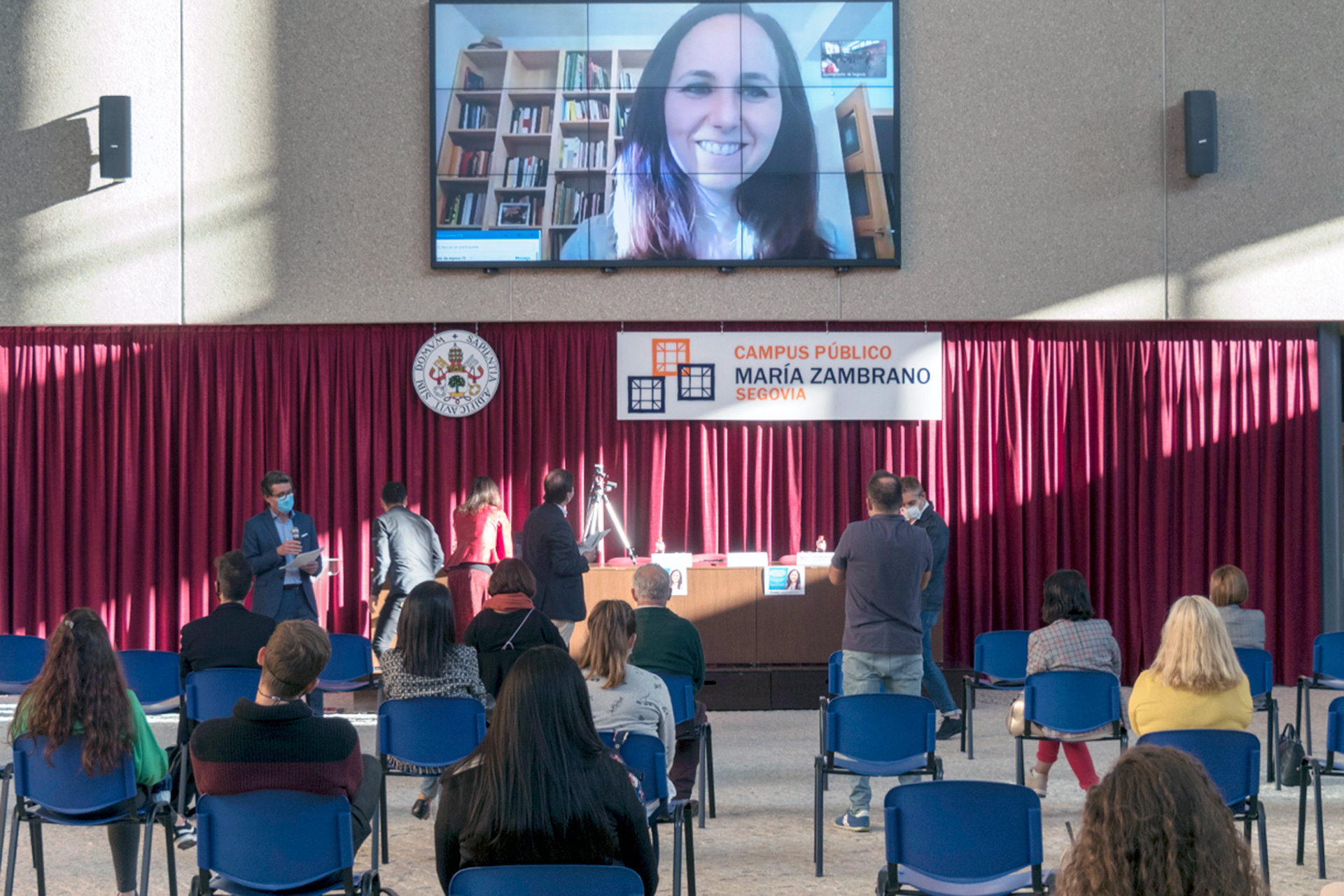 Ione Belarra promete una agenda “real” de desarrollo sostenible 1 Belarra interviene por videoconferencia en el campus. / KAMARERO