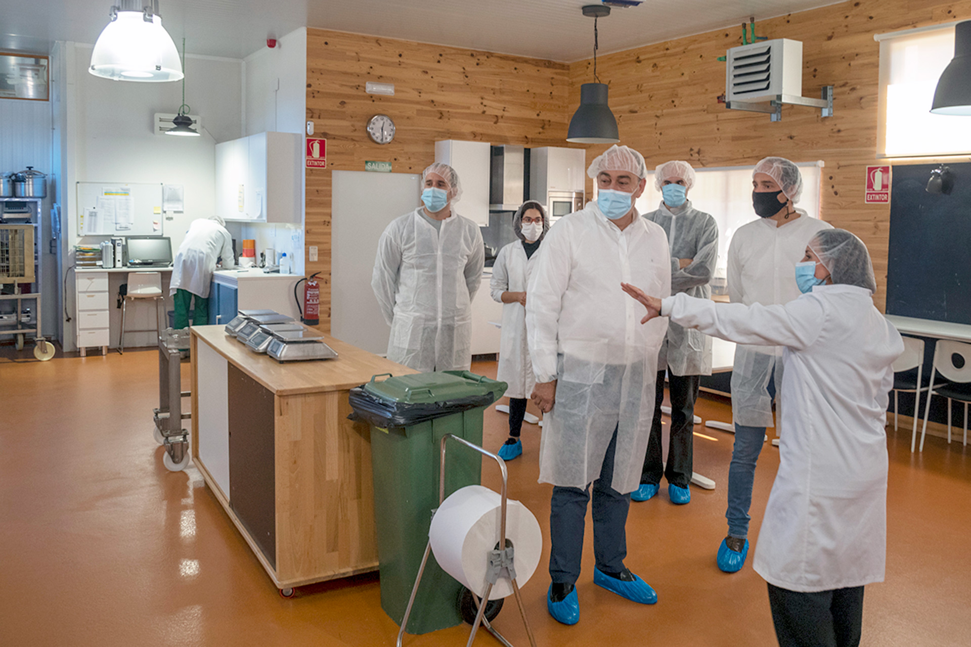 El presidente de la Diputación visitó La Cocina de Ideas, ubicada en Valsaín. /KAMARERO