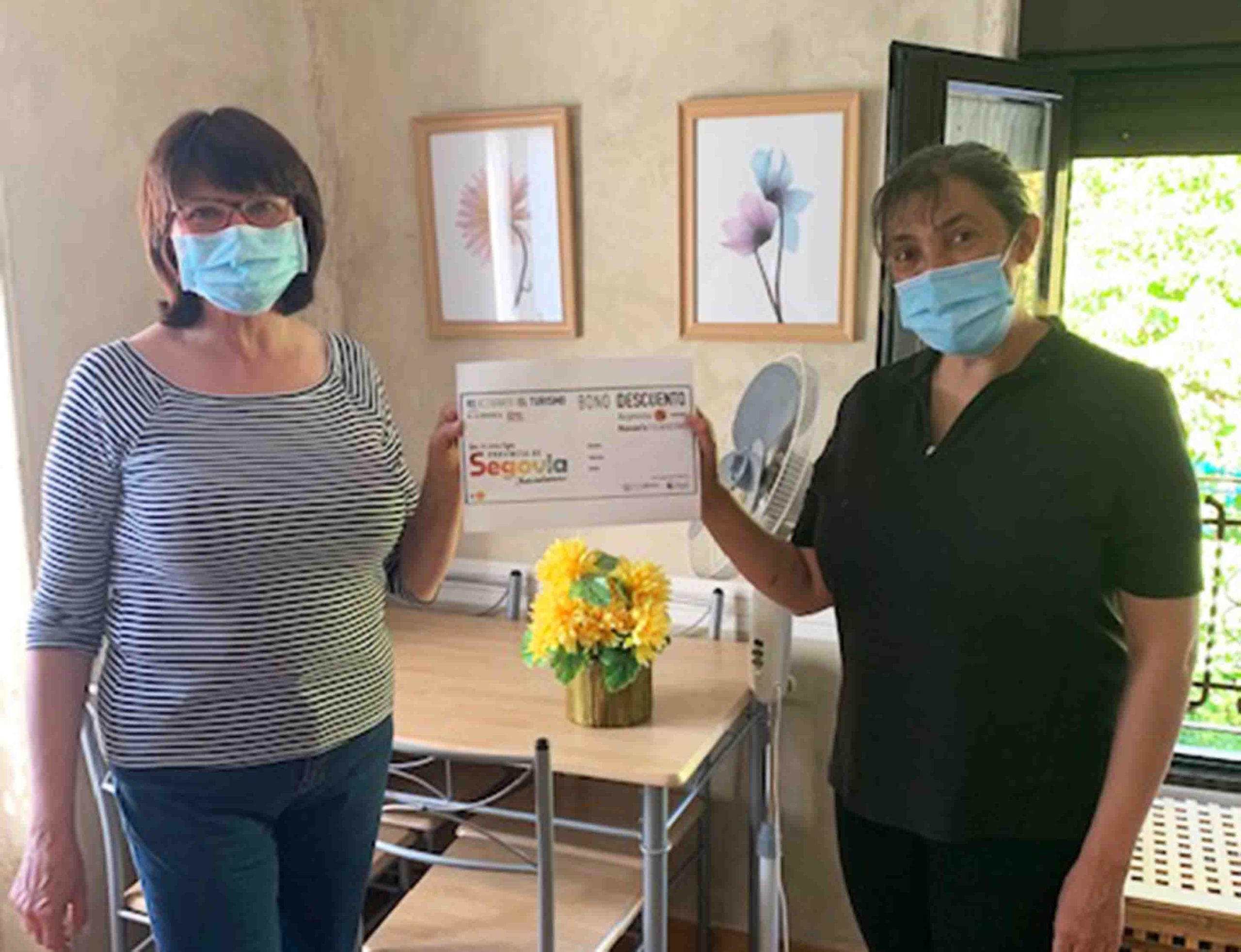 Bonos 'Reinventa tus vacaciones'. / EL ADELANTADO