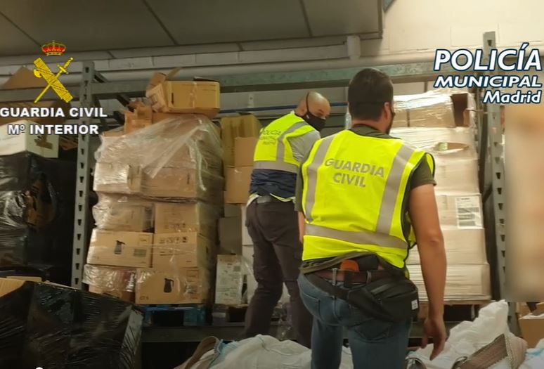 Desarticulado un grupo criminal que robaba mercancía de camiones 1 Operativo de la Guardia Civil y la Policía de Madrid. / E.P