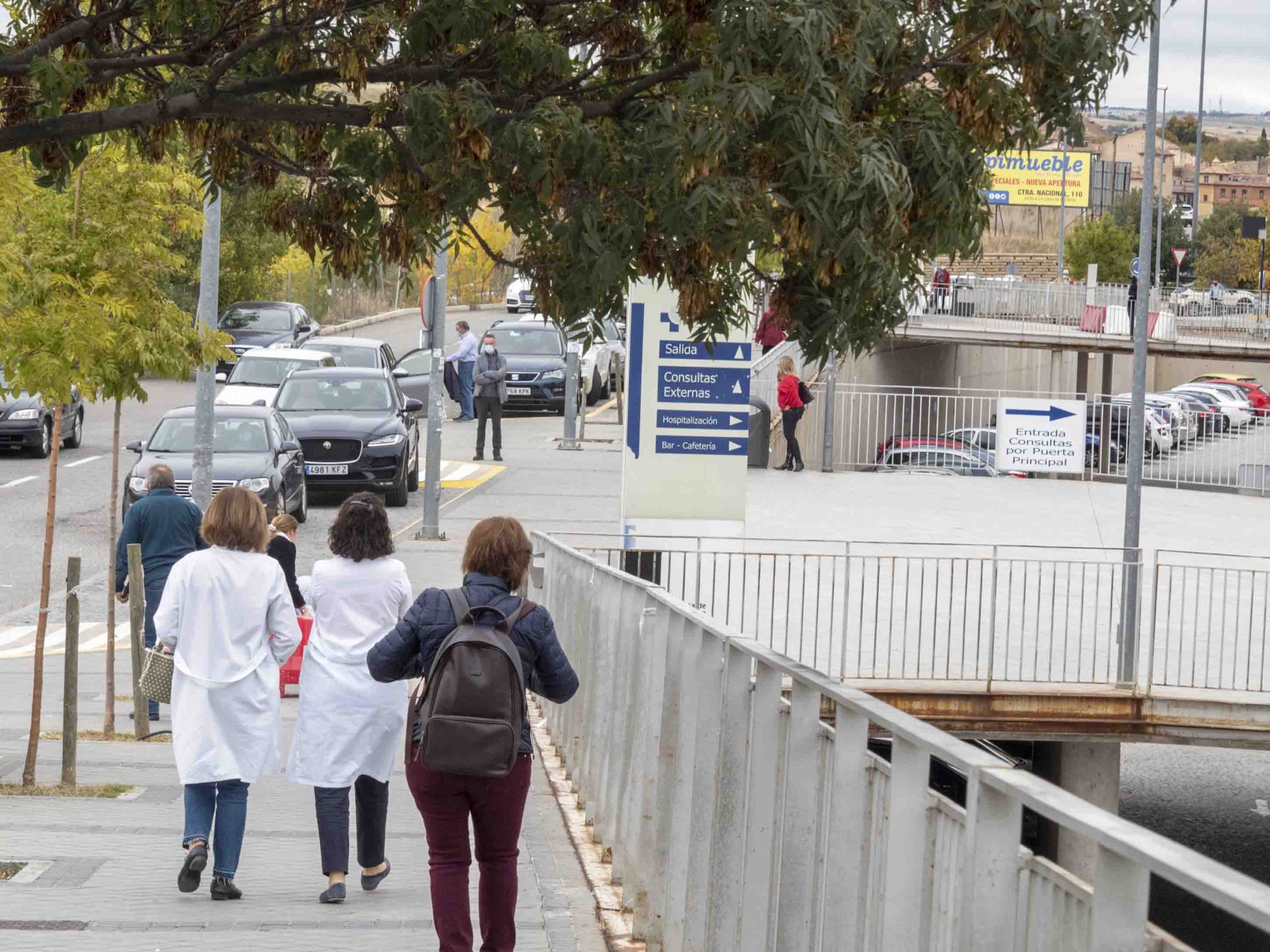 Zona de acceso al Hospital General de Segovia. / KAMARERO