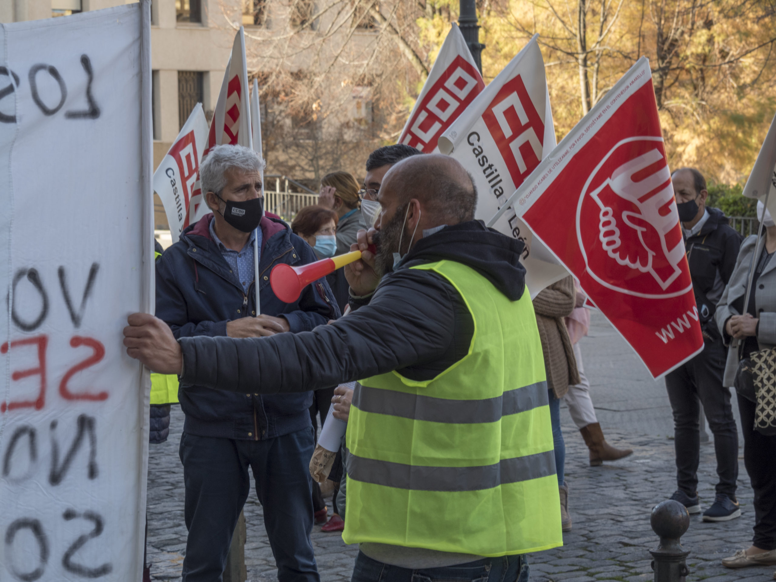 Sindicatos médicos piden reunirse ya con Mañueco para reconducir la situación 1 20201119 Manifestacion Trabajadores Naturgy Contadores KAM8673 scaled