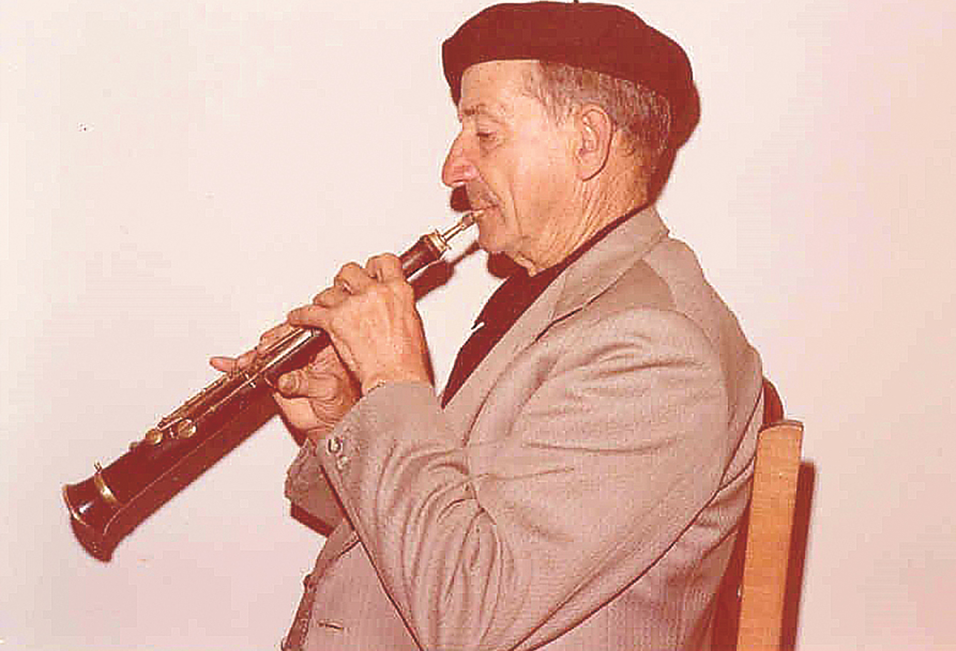 Mariano Contreras García.