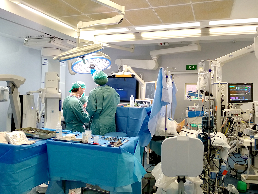 La lista de espera para ser intervenido ha aumentado en un 19% respecto al mismo periodo de 2019. / E.A