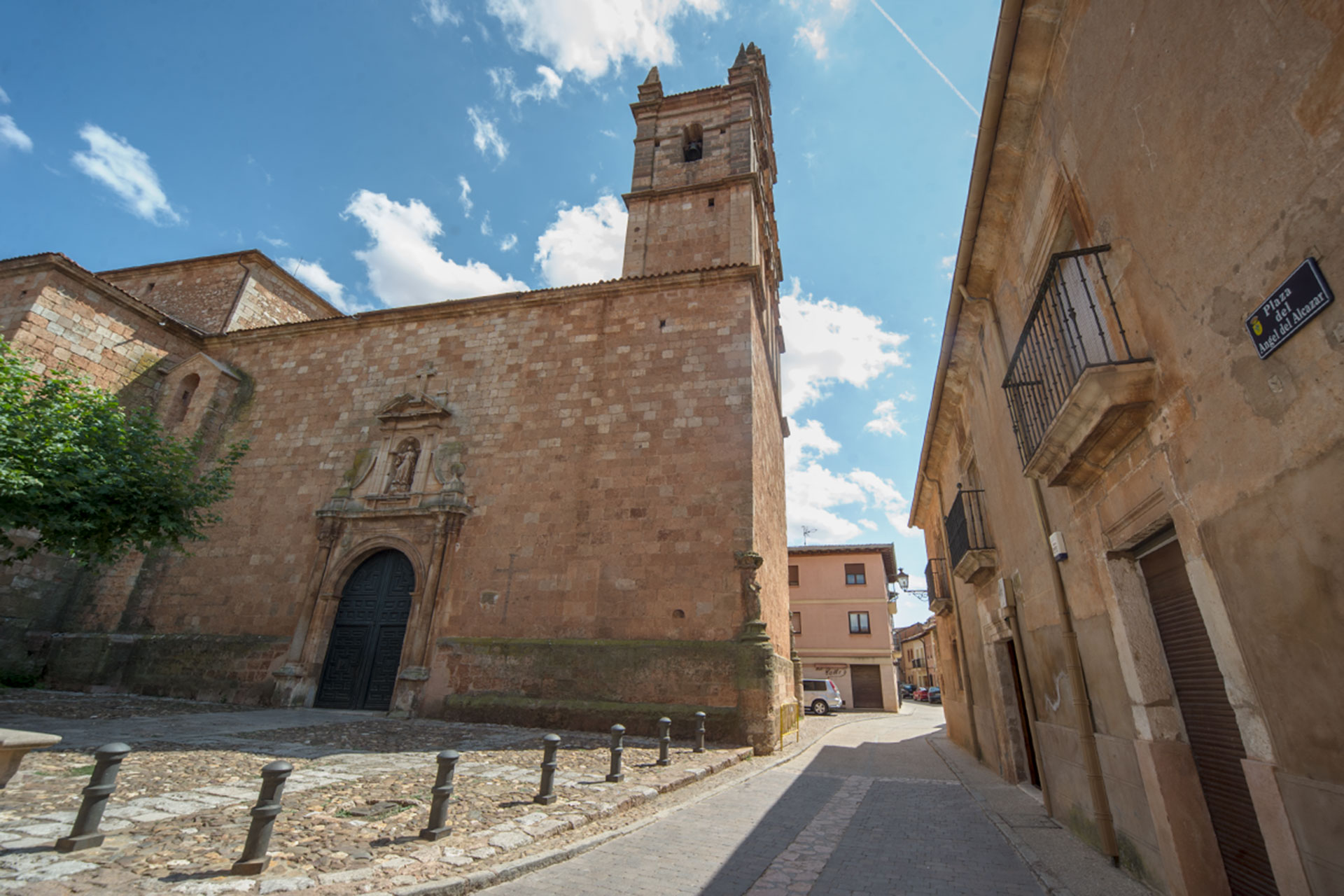 Plaza del Ángel del Alcázar de Ayllón, que pasará a denominarse de Santa María la Mayor./KAMARERO