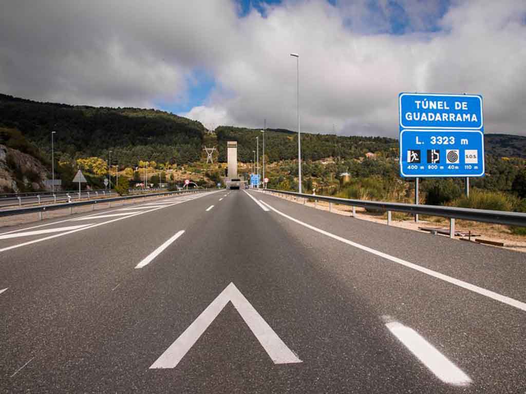 Entrada al túnel de Guadarrama. / E.R.
