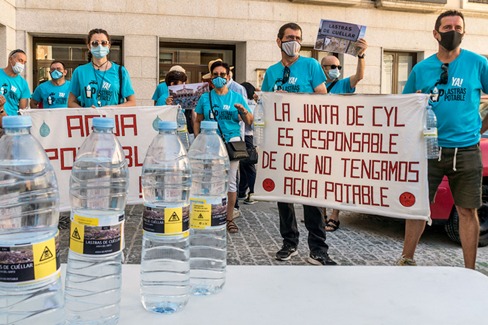 Las Cortes instan a avanzar en el proyecto de abastecimiento de agua en Lastras 1 Los vecinos de Lastras comienzan a ver solución al problema del agua. / KAMARERO