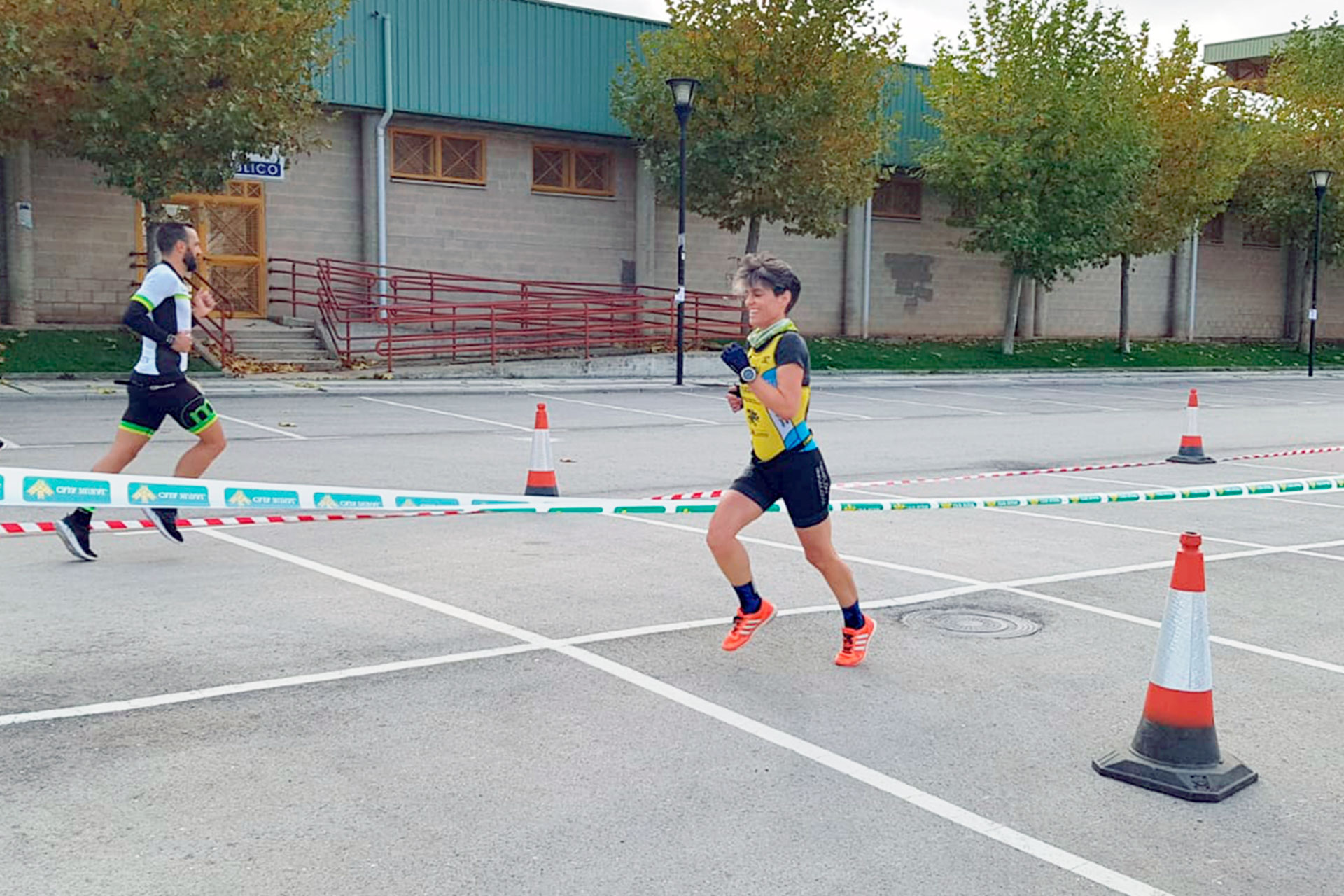 La triatleta segoviana, en un momento del segmento de carrera a pie./ E.A.