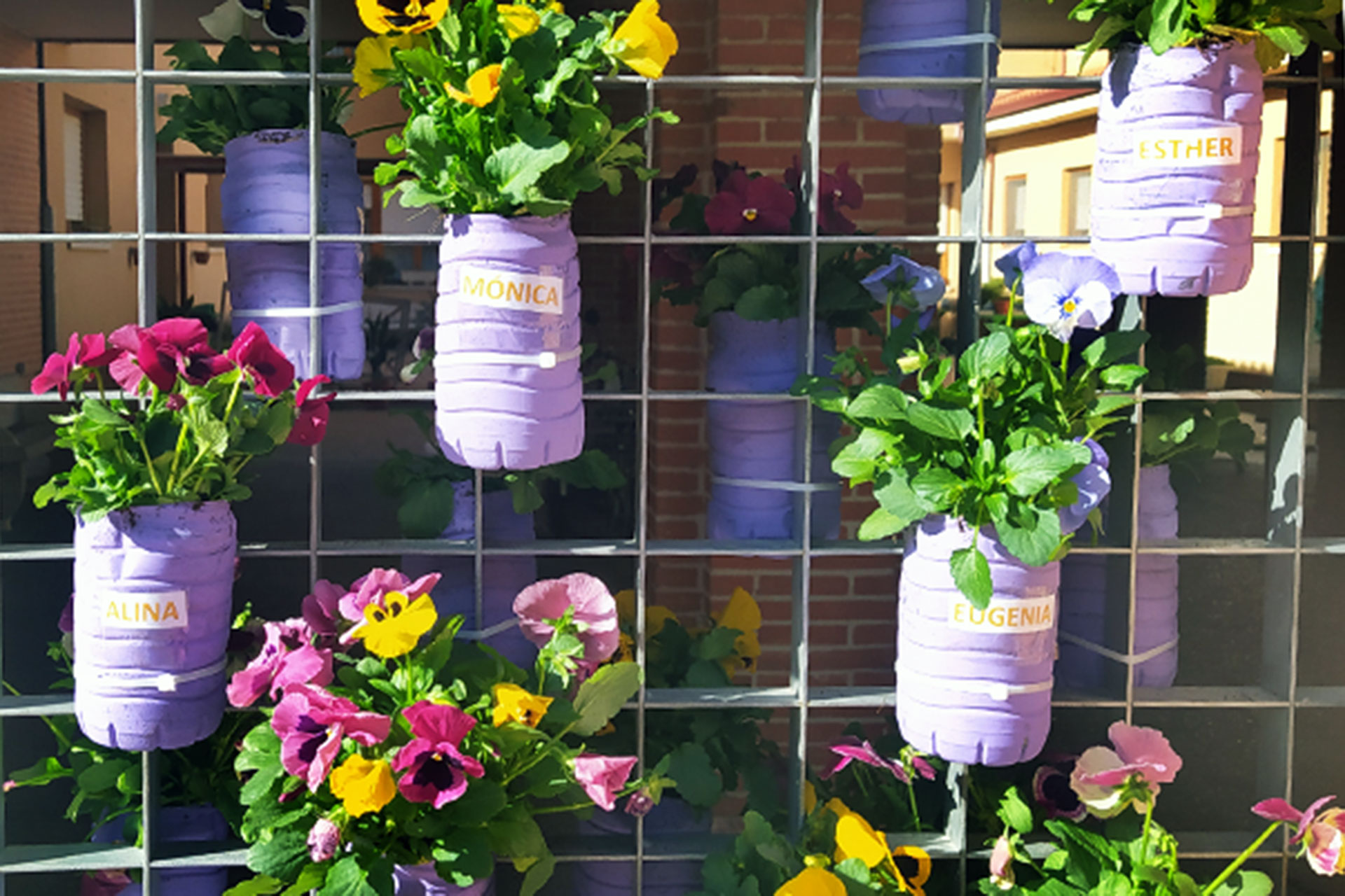 Una de las actividades contra la violencia machista que se han desarrollado en distintas dependencias y servicios de la Diputación de Segovia. / E. A.