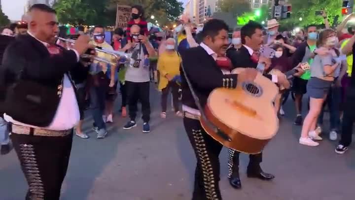 marichis casa blanca trump