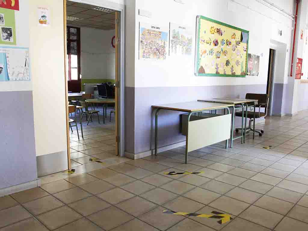 Pasillo del Colegio Peñascal de Segovia. / NEREA LLORENTE