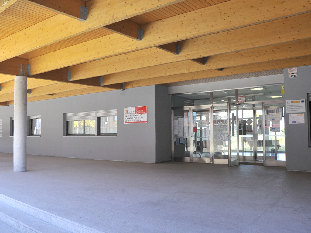 El Centro Integrado de Formación Profesional Felipe VI tiene matriculados 560 estudiantes. / KAMARERO