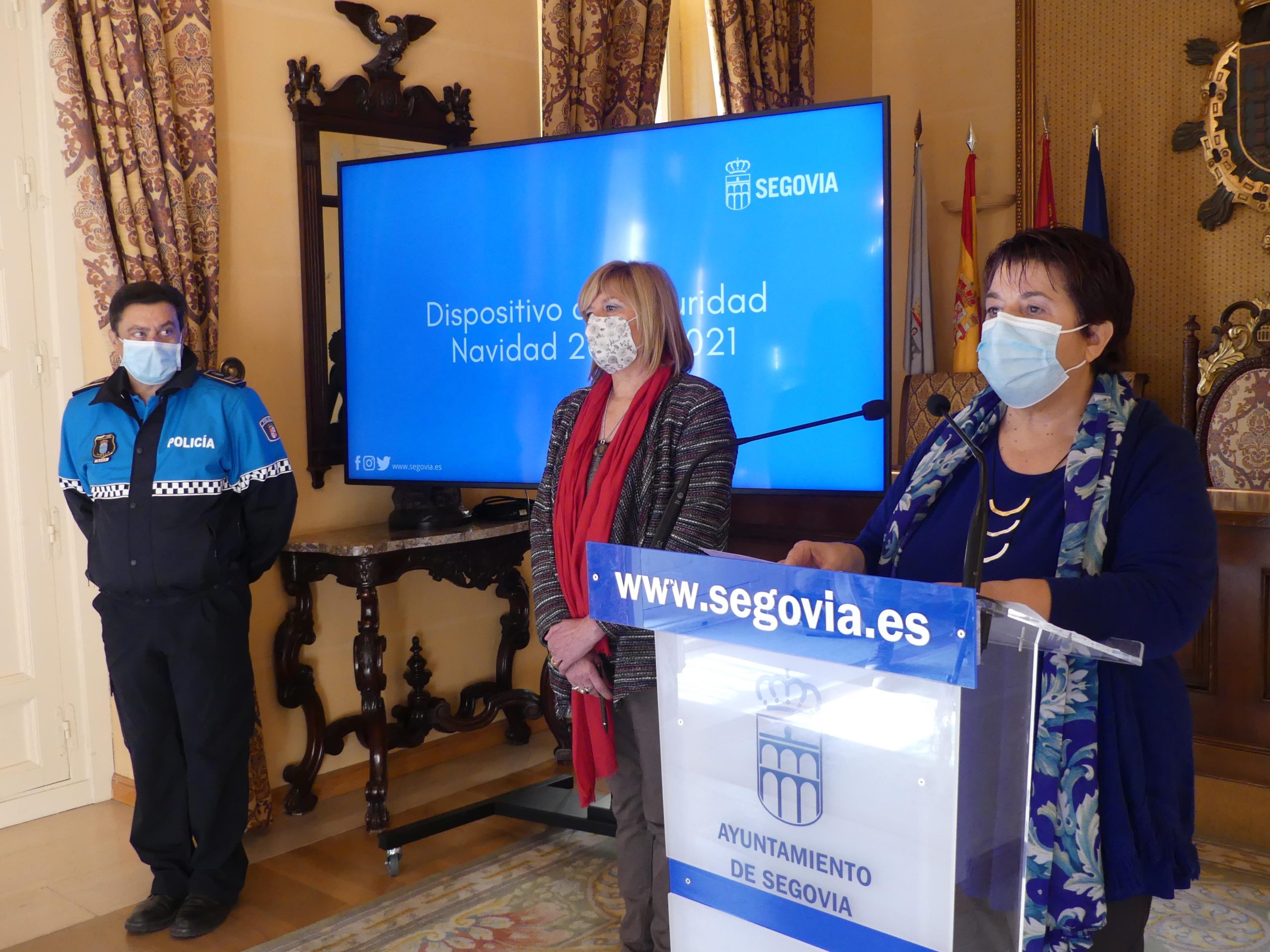 La alcaldesa, Clara Luquero, concreta el dispositivo de seguridad de Navidad. / EL ADELANTADO