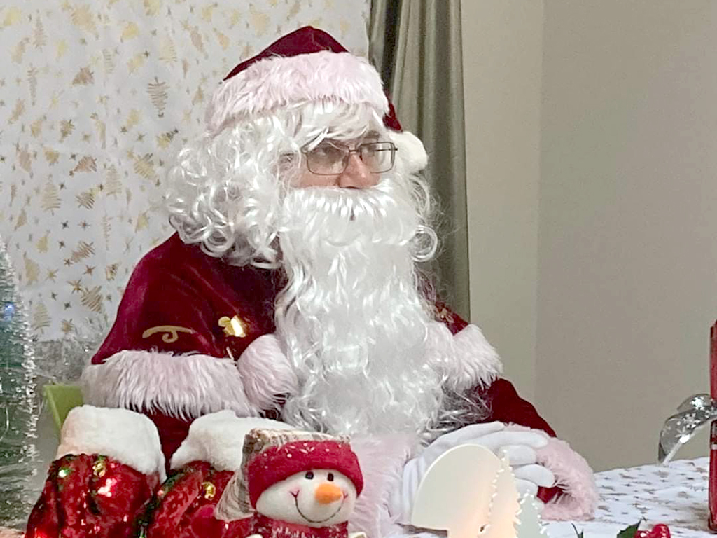 Ya es Navidad en San Lorenzo 2 7 3 papa noel