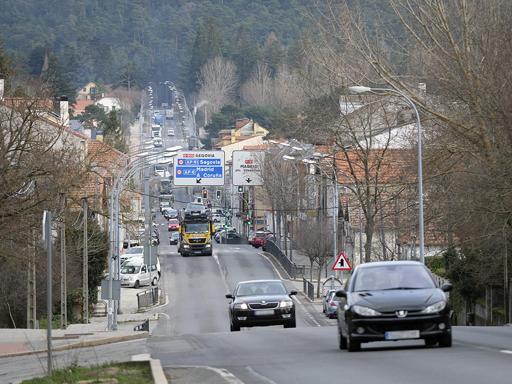 Los Ángeles de San Rafael registró ayer más tráfico que durante los días anteriores.