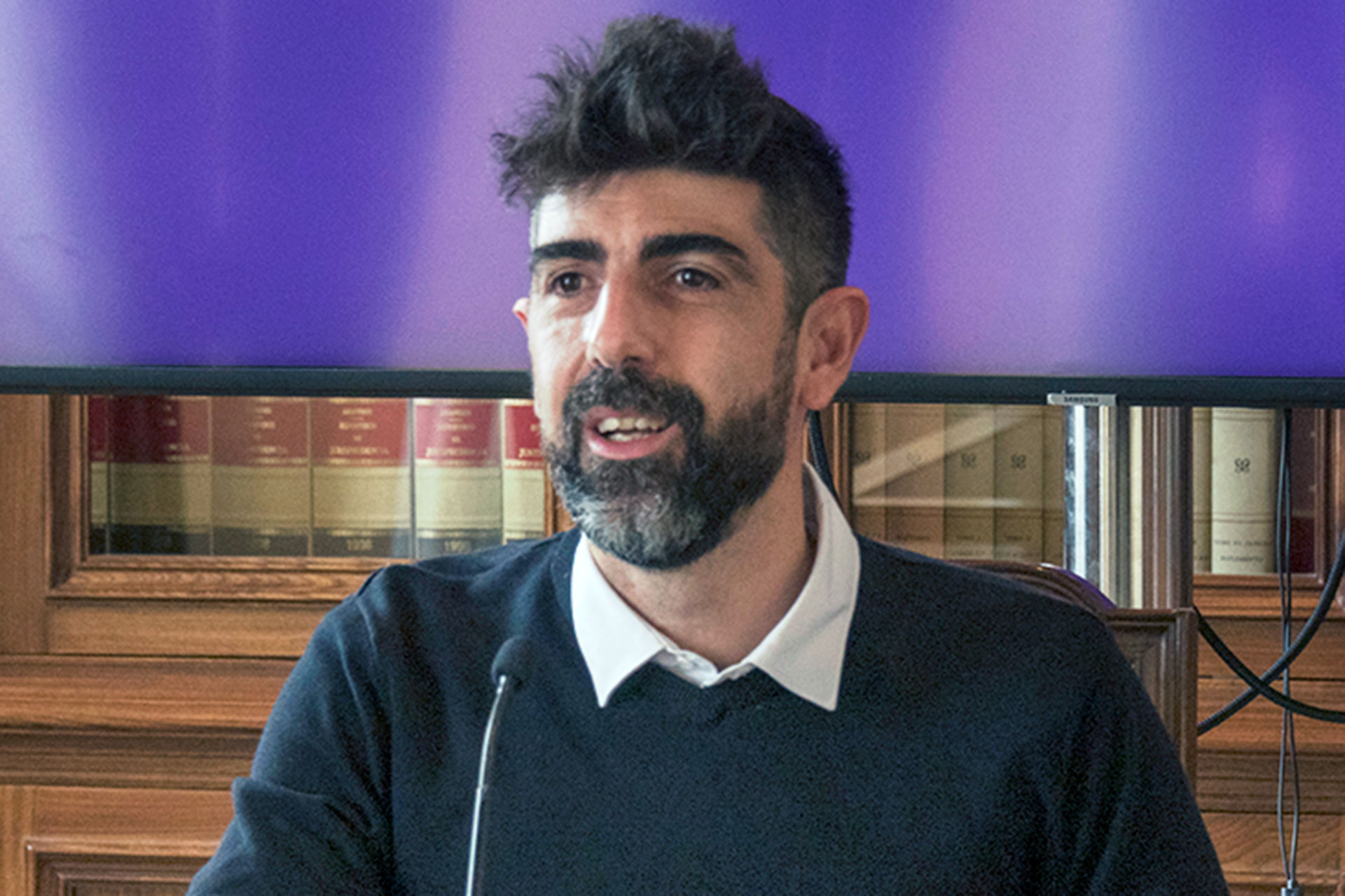 Guillermo San Juan, portavoz de Podemos en el Ayuntamiento.  / KAMARERO