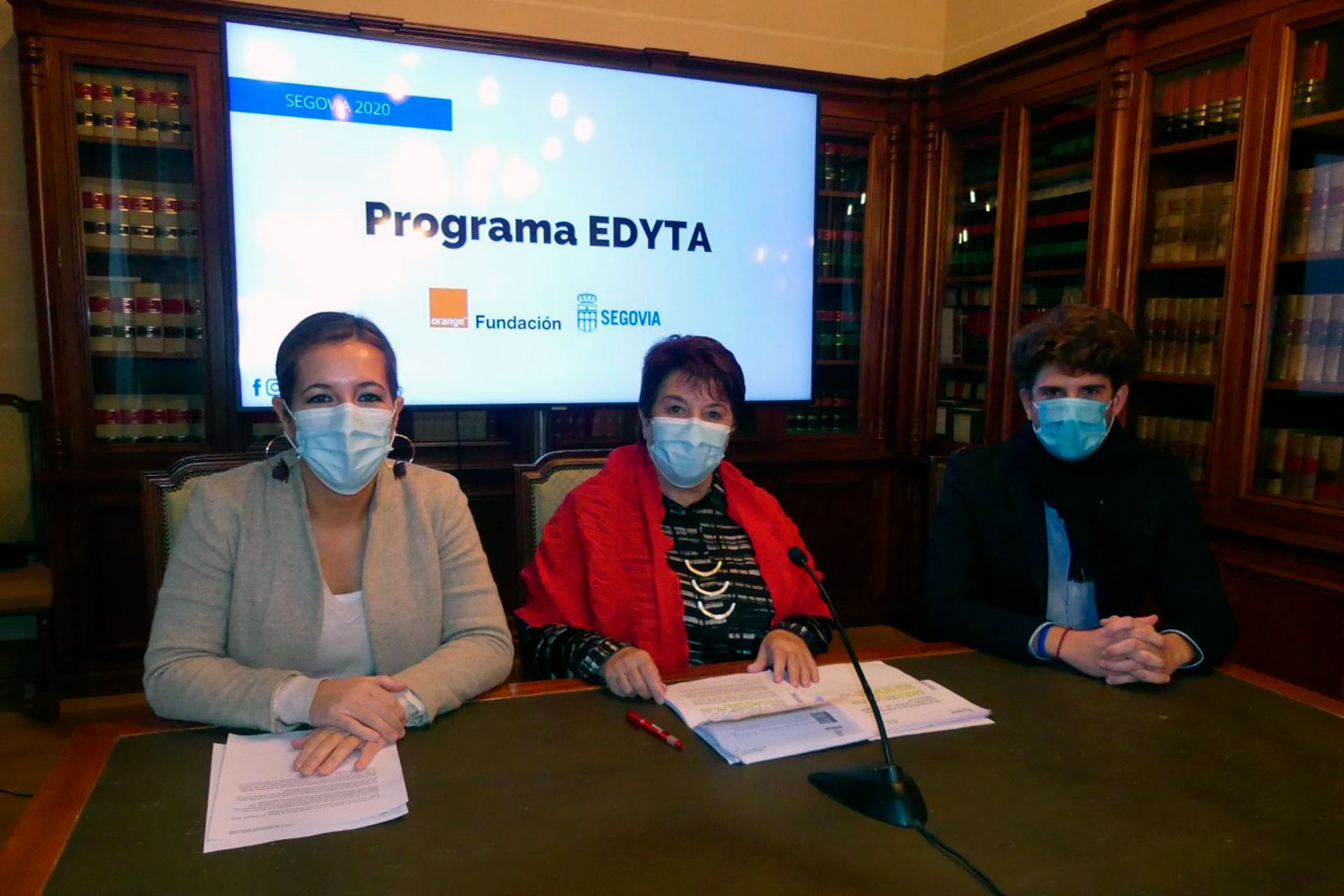 Ana Peñalosa, la alcaldesa y Alberto Espinar. / E.A.