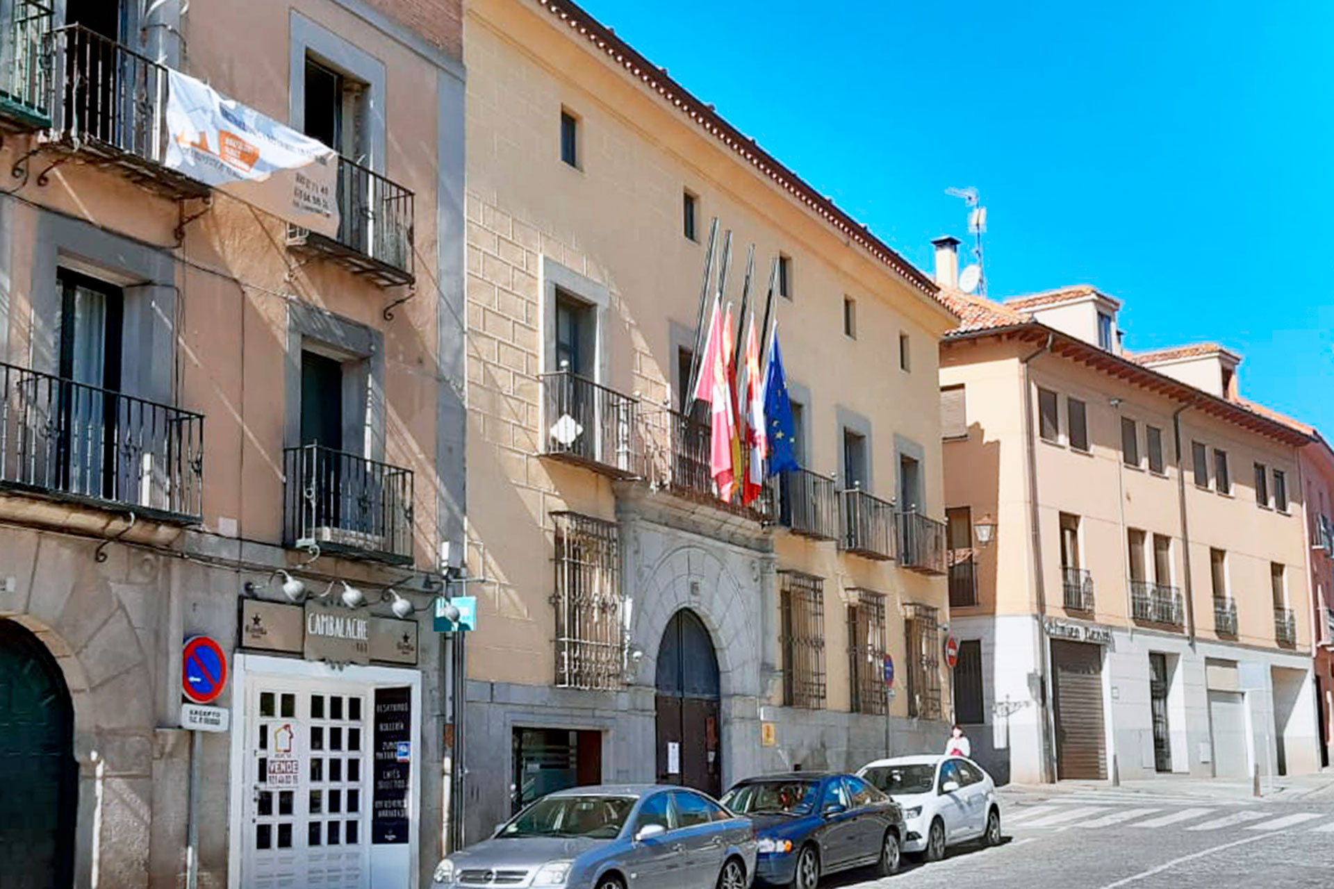 El Palacio de las Monas acoge los servicios tributarios de la Diputación. /E.A.