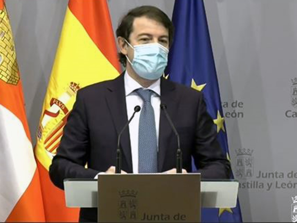 Alfonso Fernández Mañueco, durante una de sus comparecencias ante la prensa. / E.P. / ARCHIVO