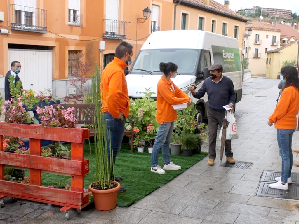 Imagen de la iniciativa Parking Day, con motivo de la Seman de la Movilidad, en colaboración con otras concejalías, en el barrio de San Lorenzo. / E. A.