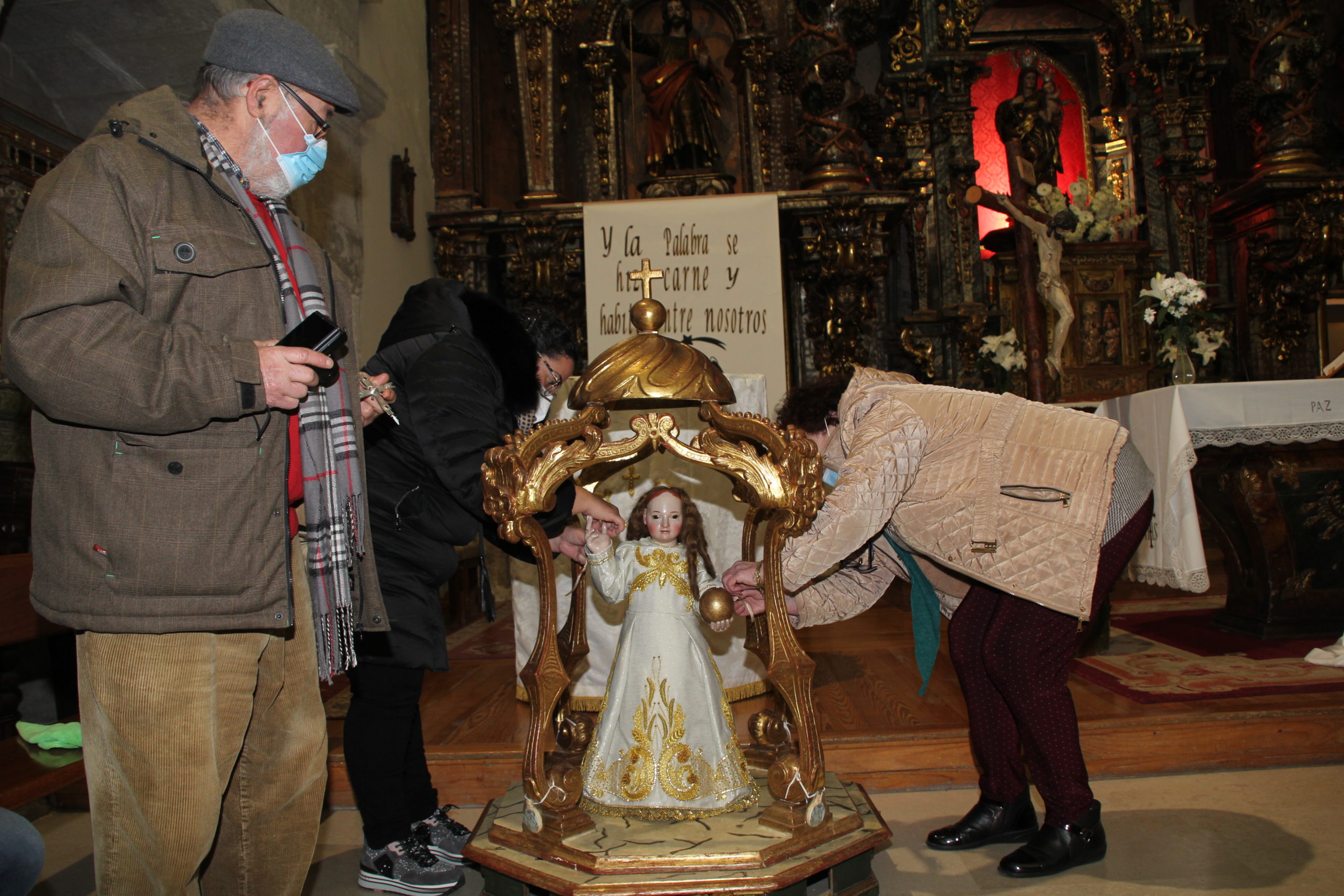 2. niño de la bola 1 scaled