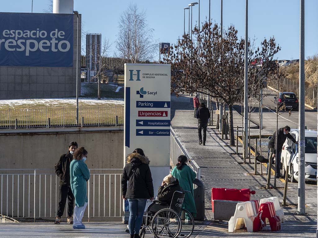 Entrada al Hospital General de Segovia. / KAMARERO