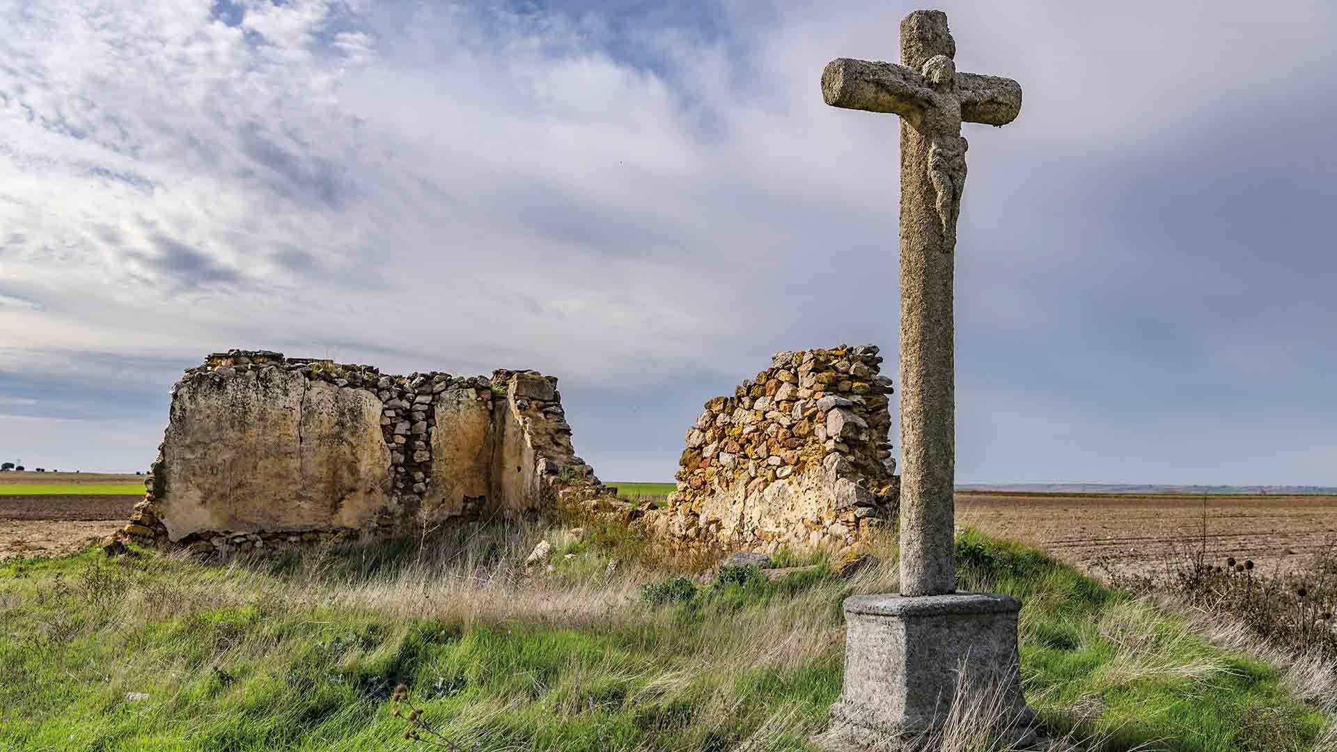 Ermita del Santo Cristo, Villoslada. (Santa María Real de Nieva). / Juan Enrique del Barrio