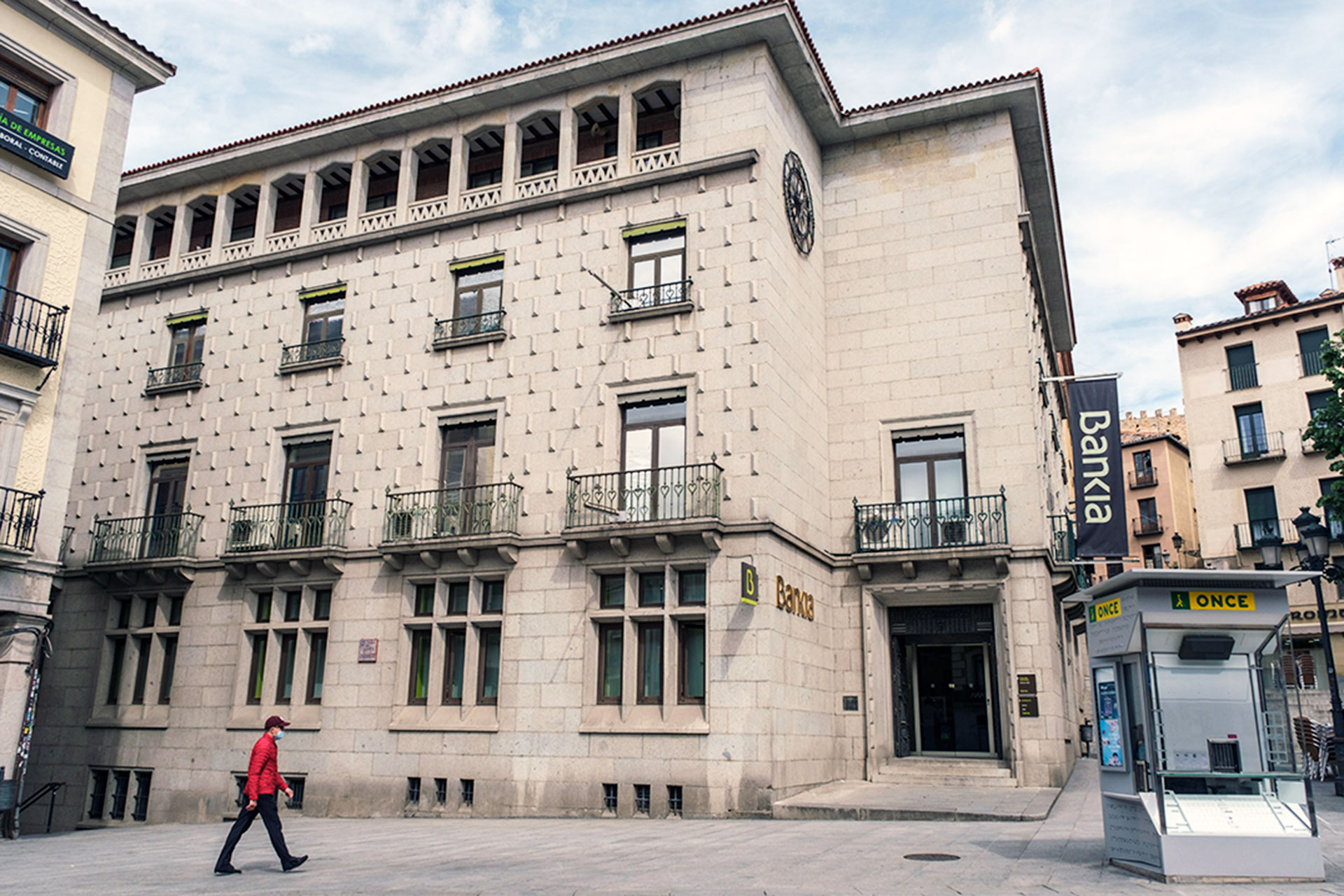 Sede principal de Bankia en la capital segoviana. / Kamarero