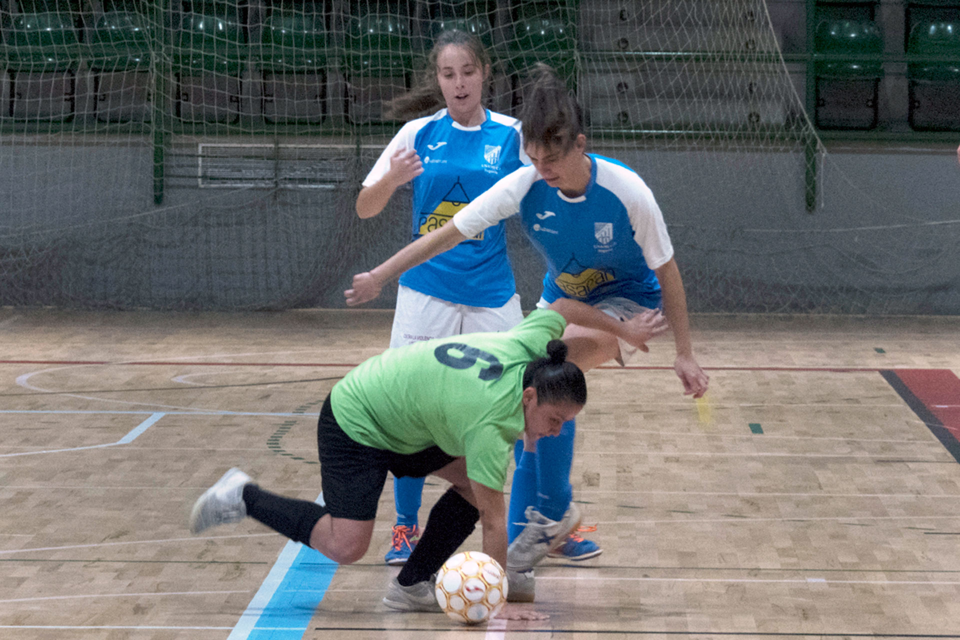 Un encuentro jugado por el Unami en el Pedro Delgado frente al Consuegra./ KAMARERO