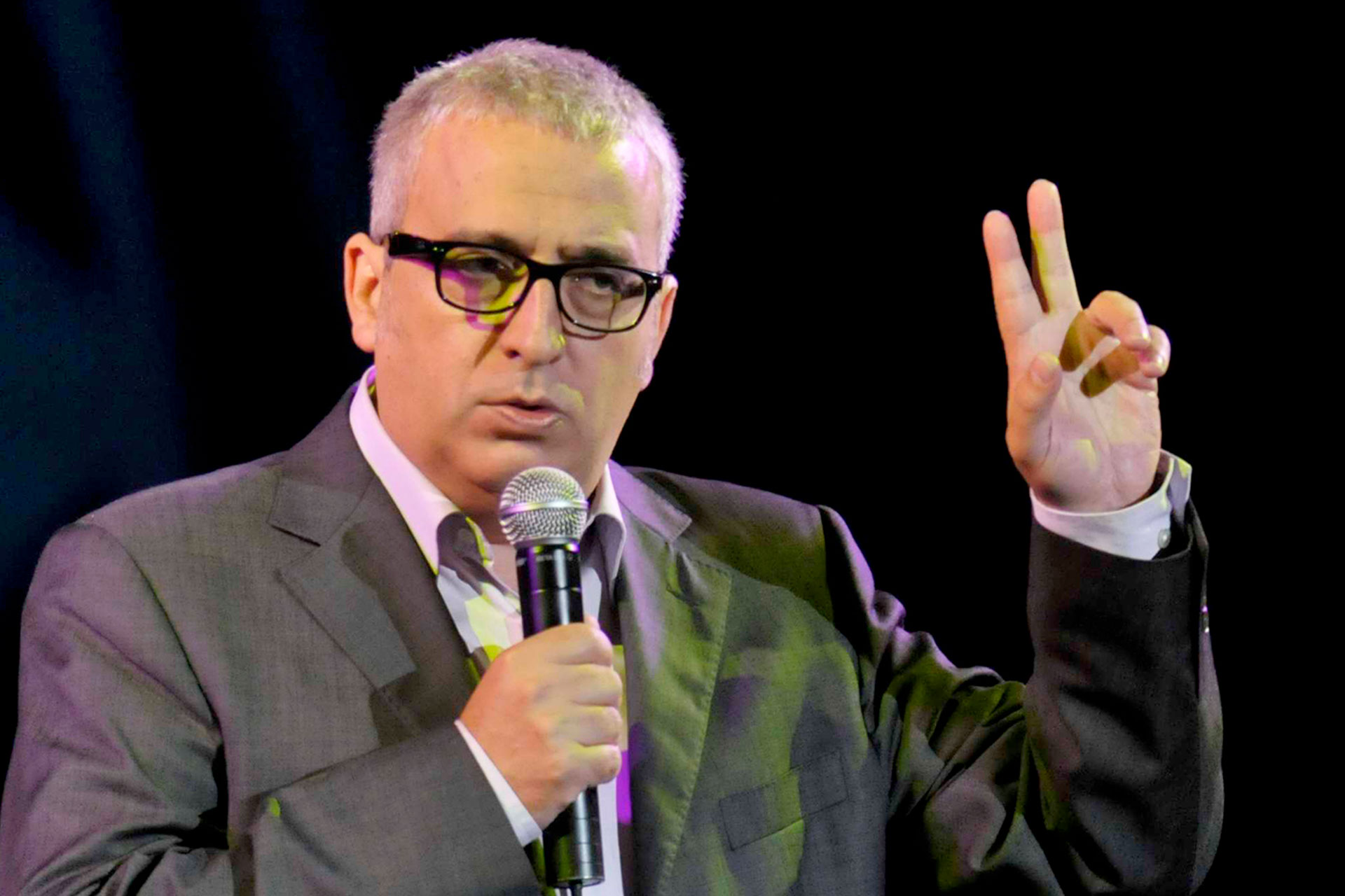 Leo Harlem durante una actuación en las Noches Mágicas de La Granja. / JUAN MARTÍN