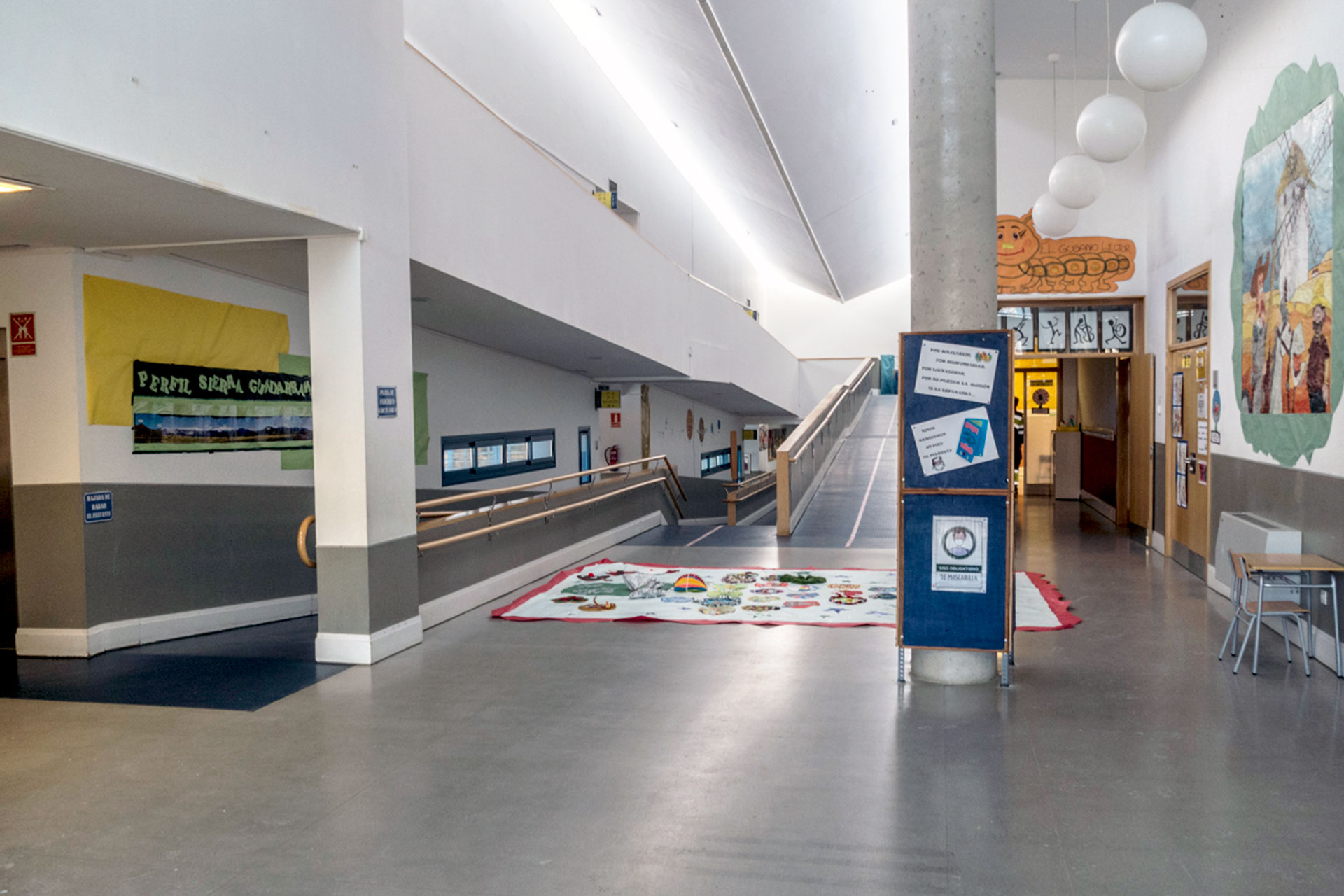 El CEIP La Atalaya también se ha adaptado a las medidas contra la Covid-19. /KAMARERO