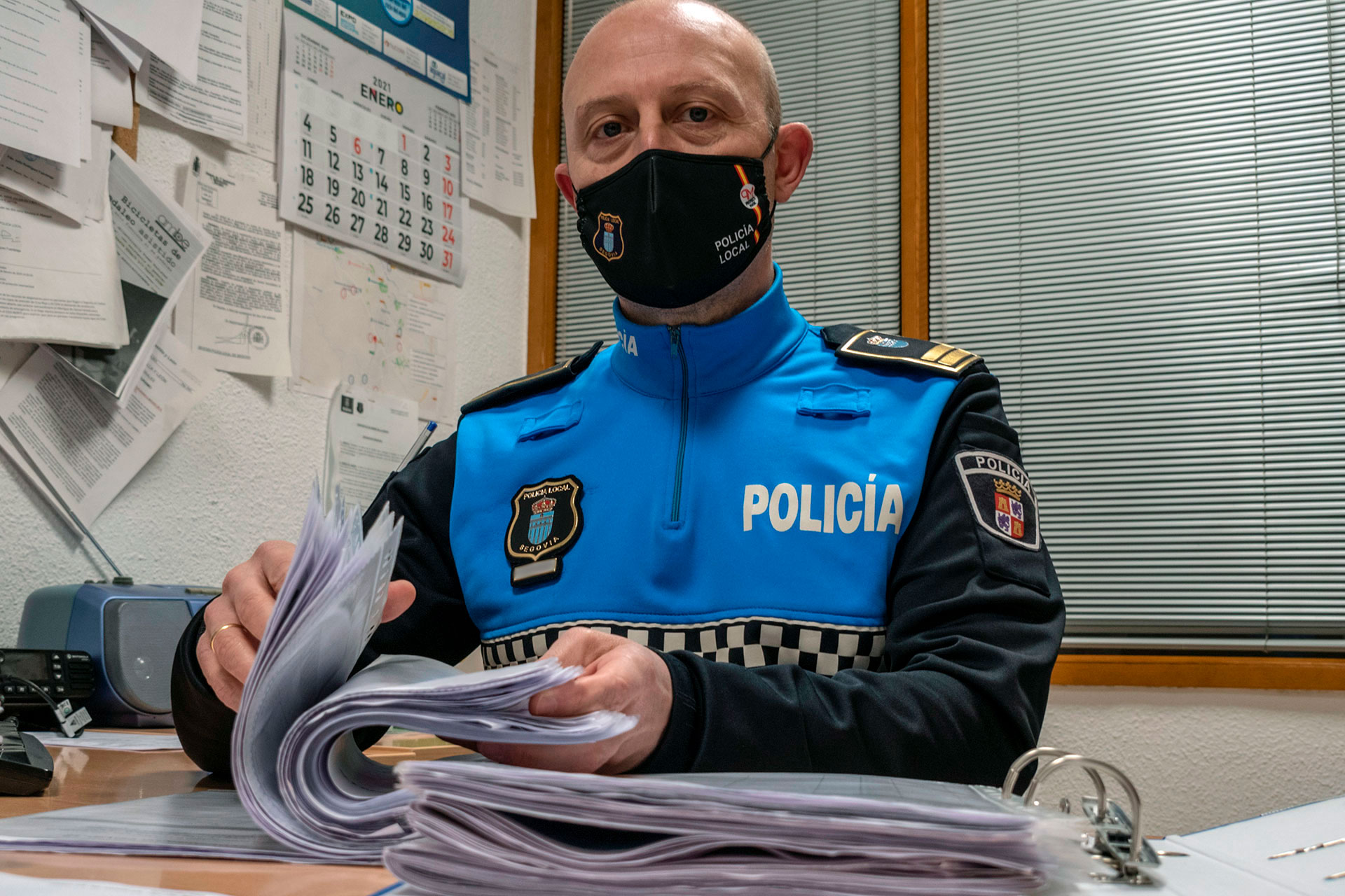 Miguel Ángel Miguel, ayer en su despacho de la Comisaría de Policía Local. / KAMARERO