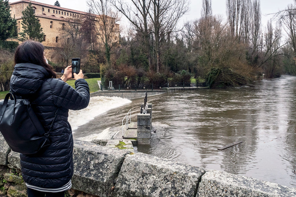 El Ayuntamiento de Segovia solicita a la CHD “medidas inmediatas” en el Pontón para evitar inundaciones 2 Rio Eresma Casa Moneda San Marcos Lavaderos Inundaciones KAM7376