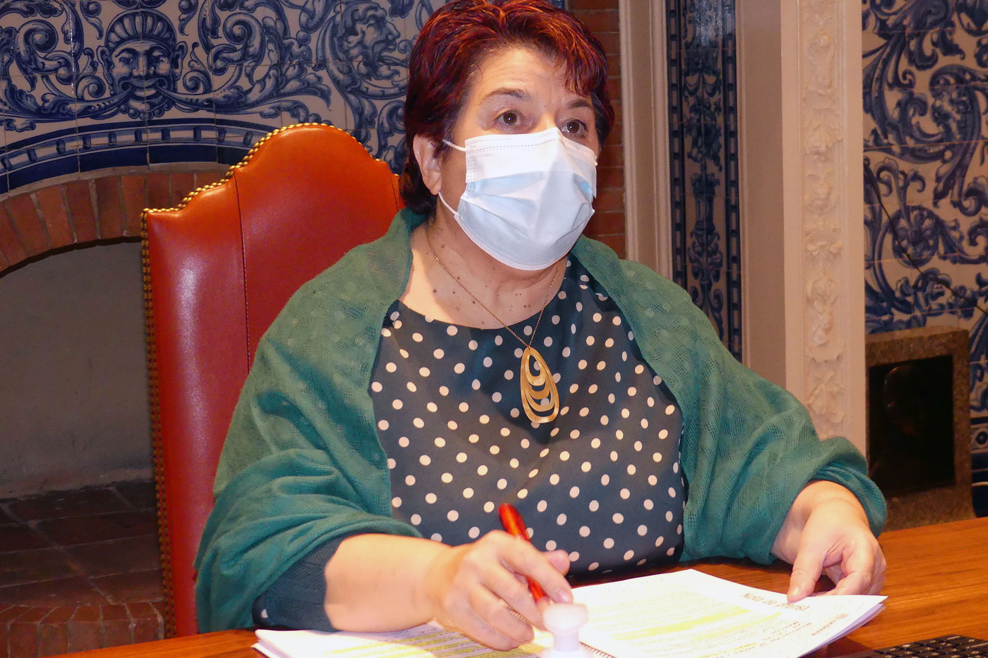 La alcaldesa, Clara Luquero, en rueda de prensa. / E. A.