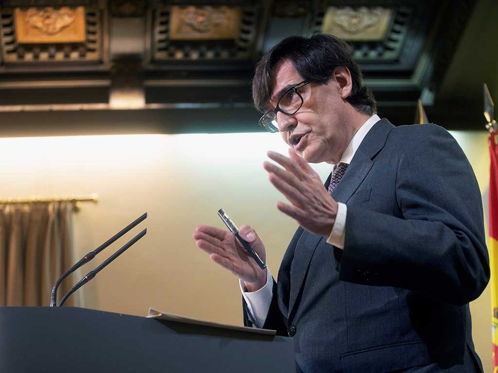 El Gobierno recurre el Acuerdo de la Junta que establece el toque de queda a las 20.00 horas 1 El ministro de Sanidad, Salvador Illa. EFE/Marta Pérez