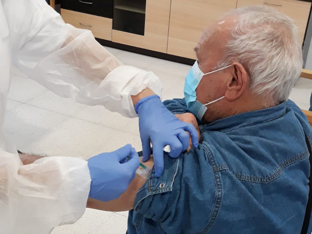 Rafaela, de 102 años, recibe la segunda dosis de vacuna 2 vacuna coronavirus