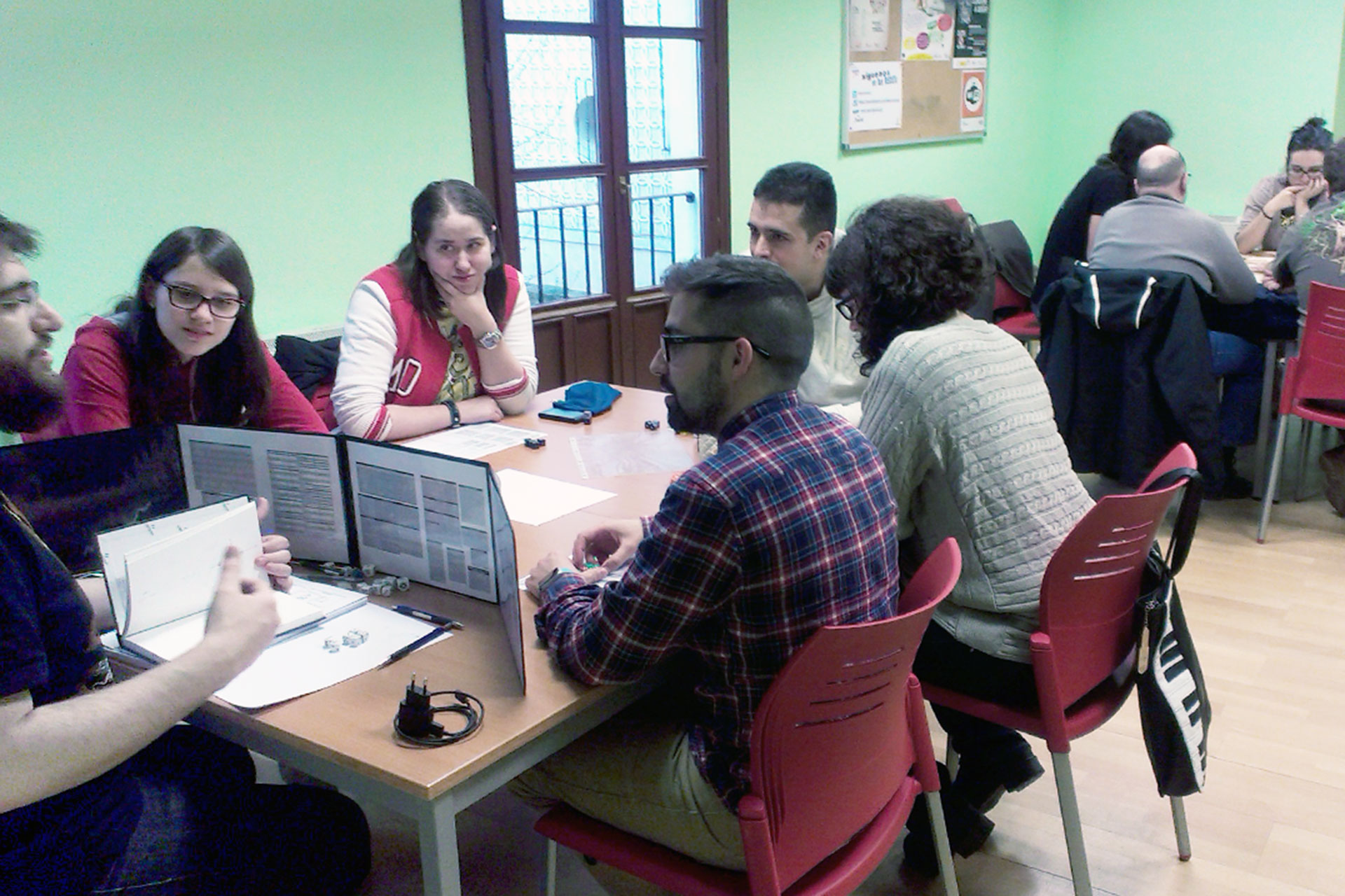 ‘Sábados al rol’, actividad desarrollada en la Casa Joven antes de la pandemia. / E. A.