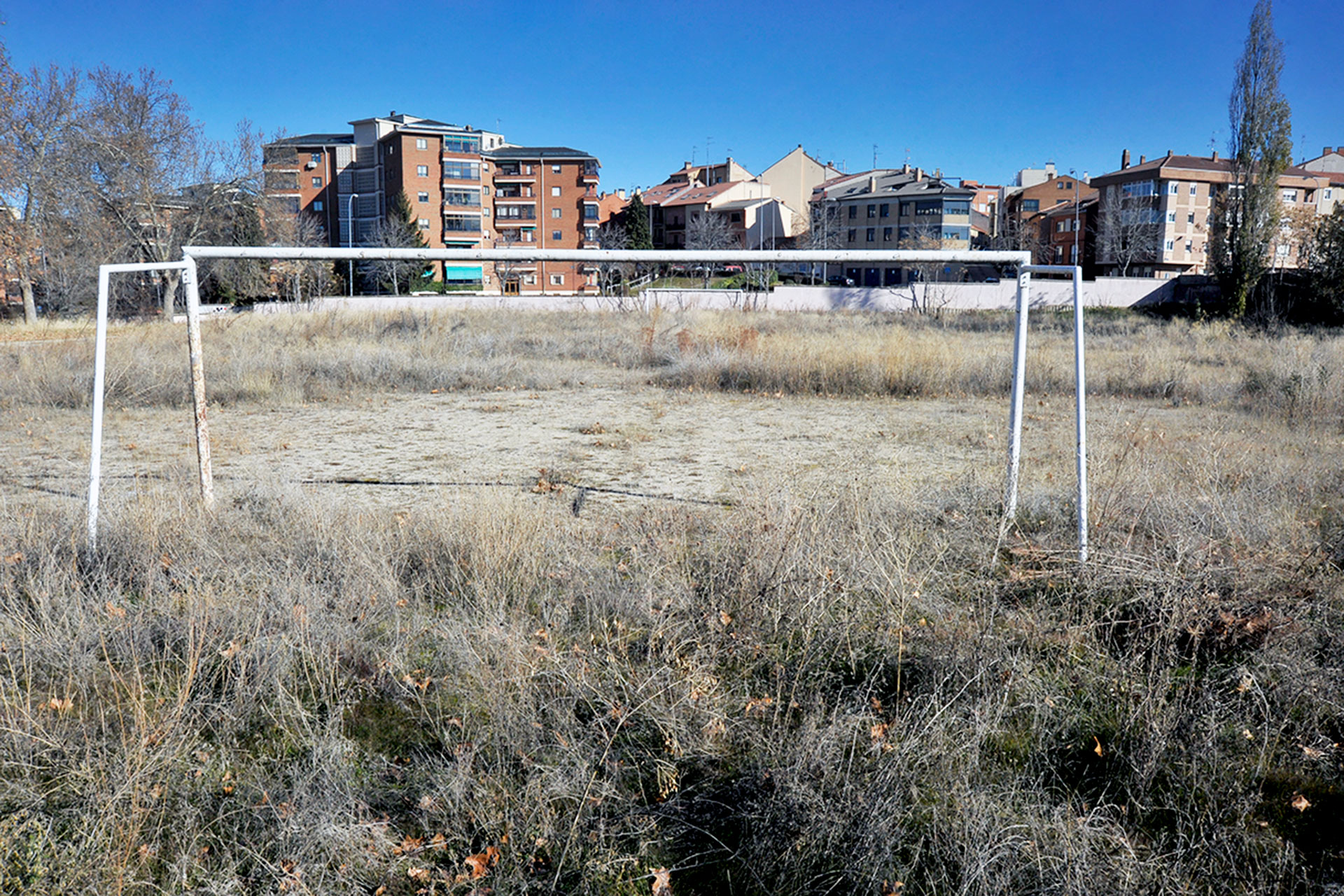 Colegio Claret Pista Atletismo Campo Futbol KAM6977