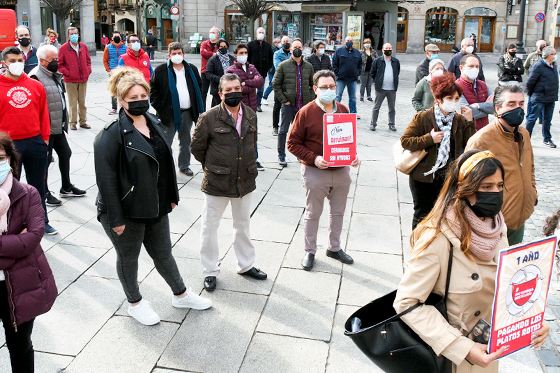 Concentracion AIHS HOTUSE Ayuntamiento