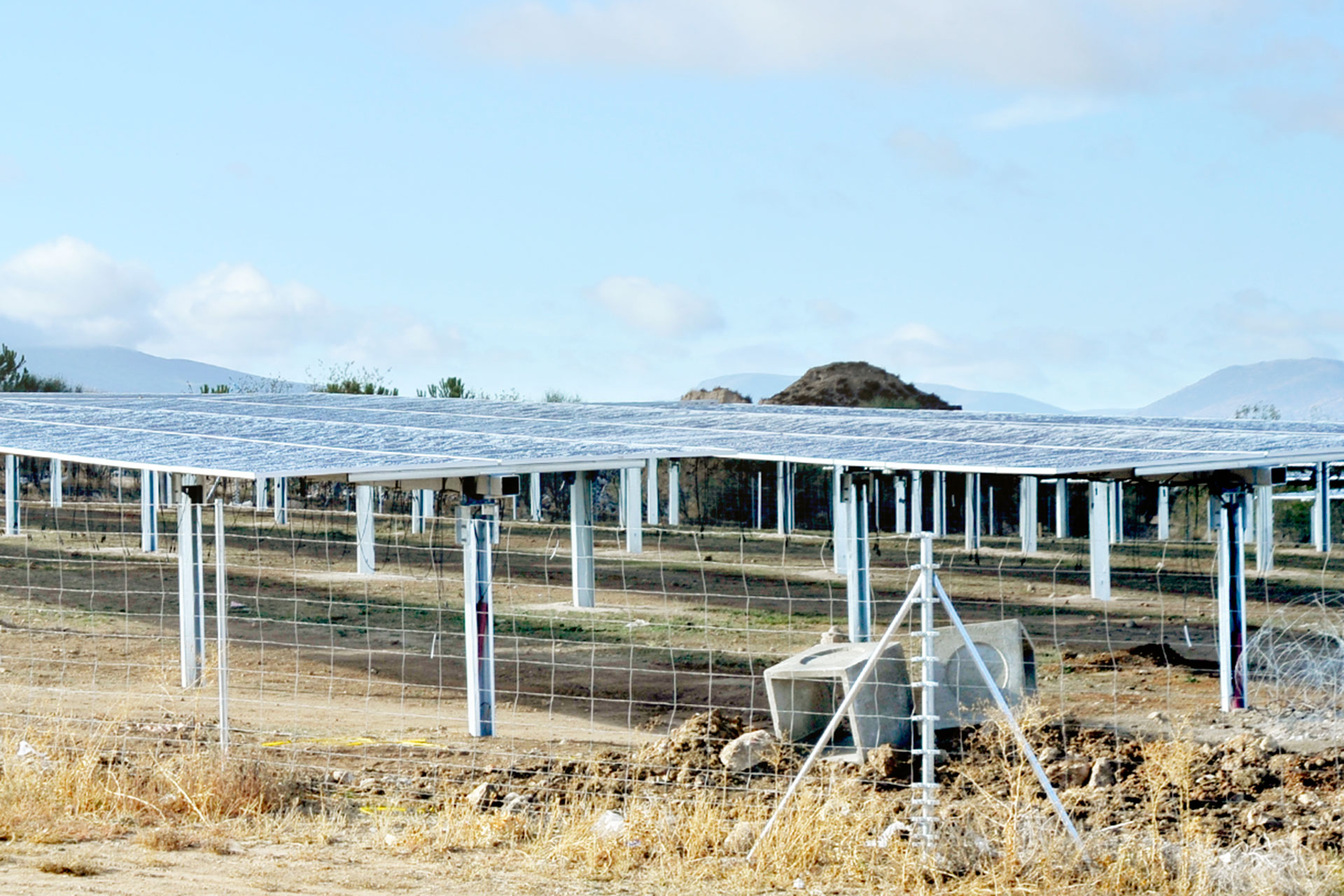 Perogordo Huerto Solar Paneles KAM8154